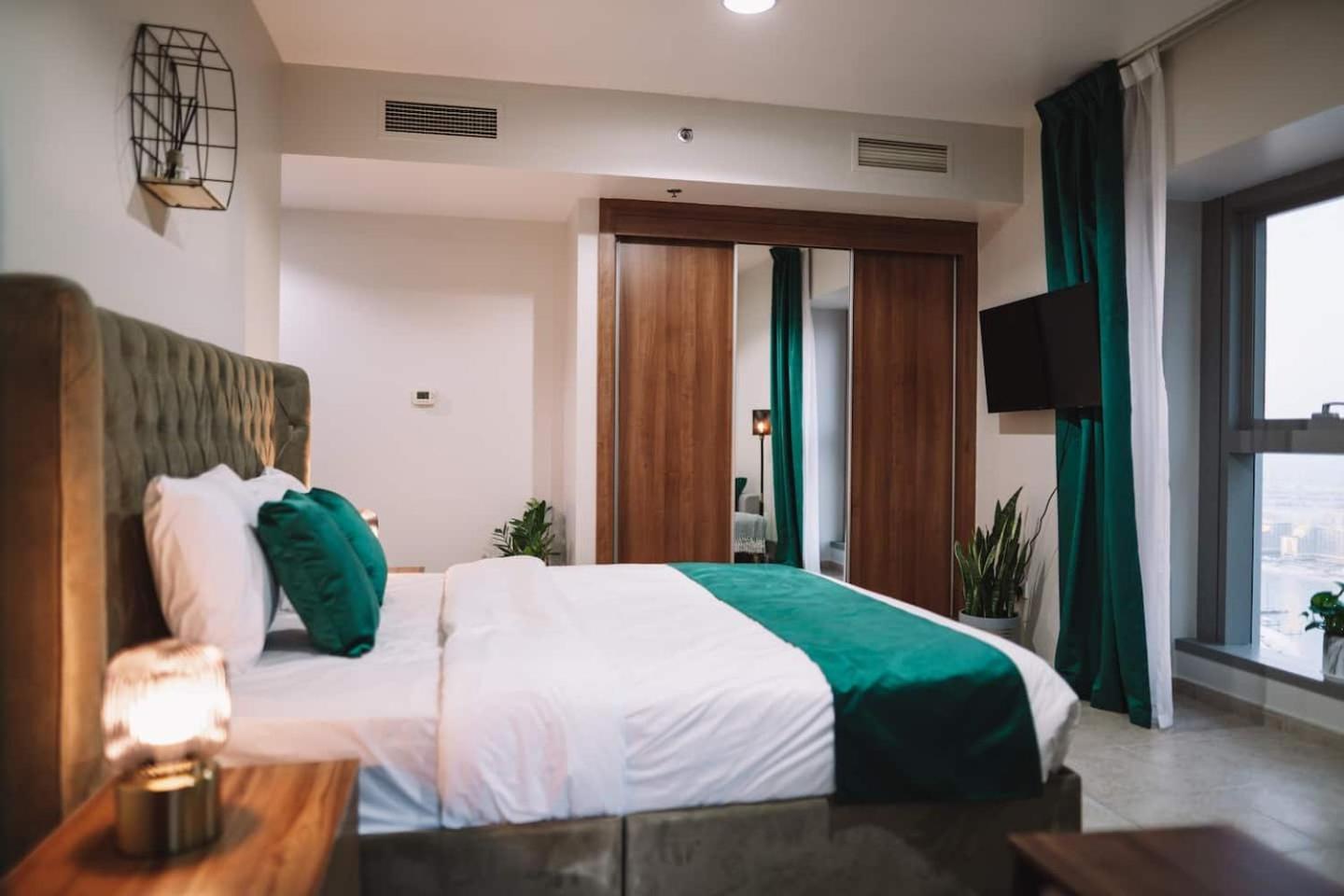 Marina Sea View,elegant And Spacious - High Floor Appartement *