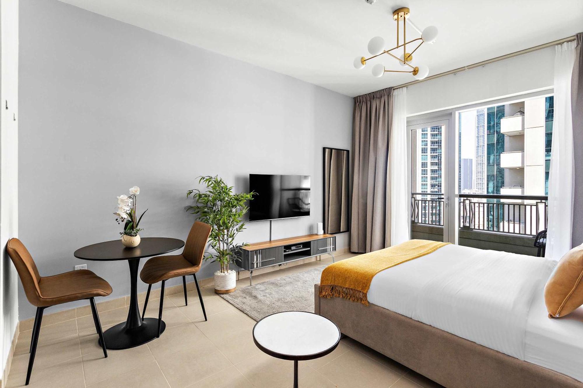 Apartment Silkhaus Spacious In Boulevard With Gym & Pool