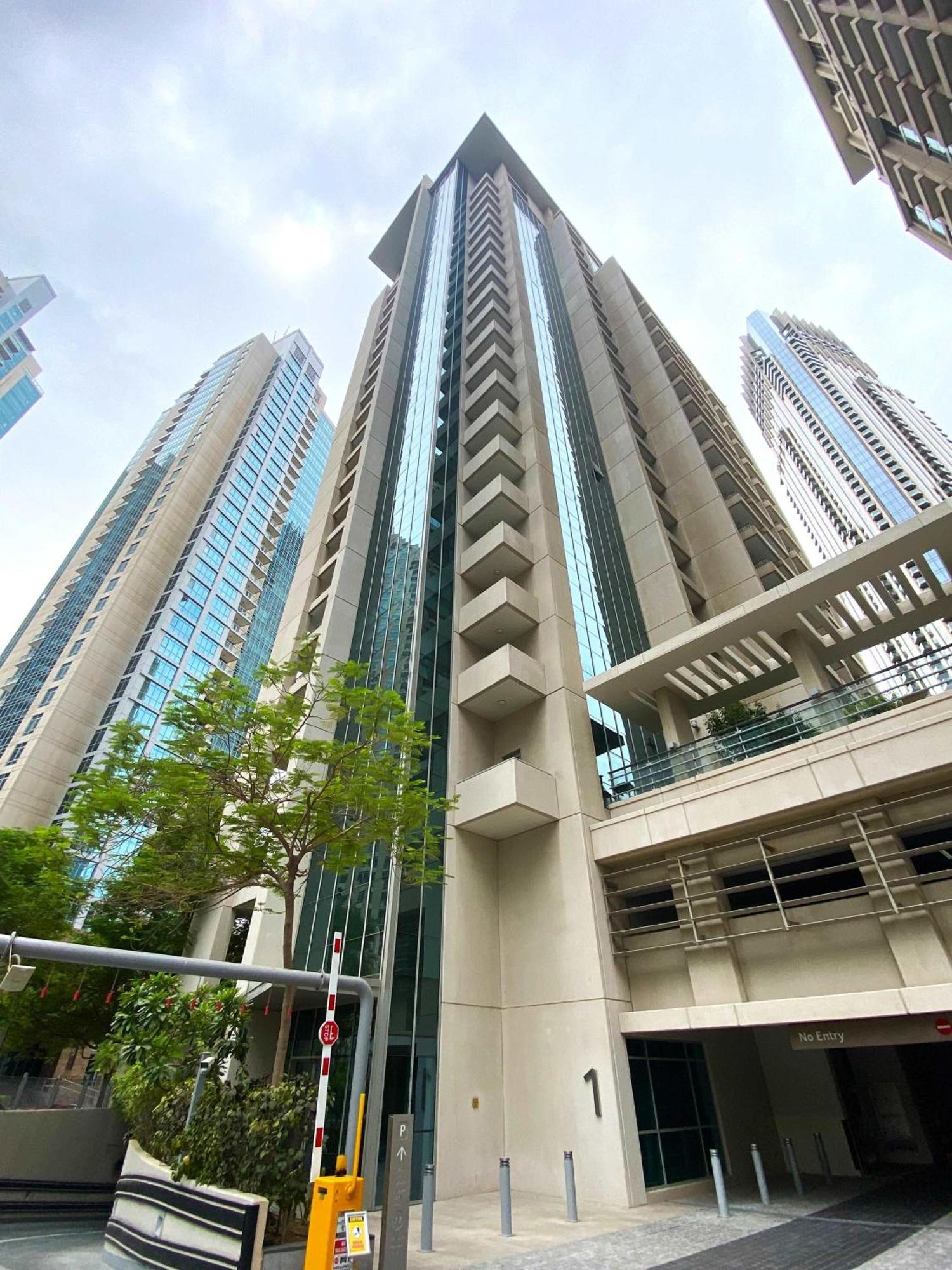 Silkhaus Spacious In Boulevard With Gym & Pool *
