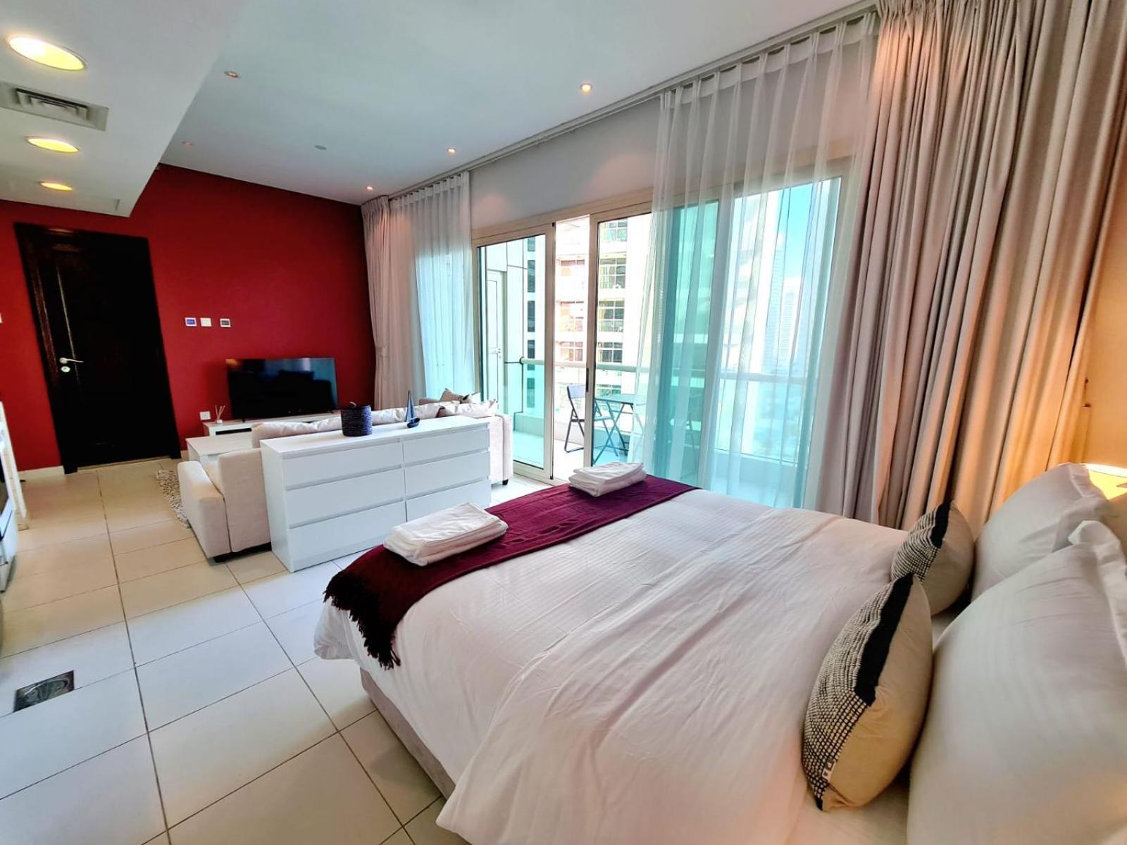 Sunrise Homes - A Cozy Next To Jbr