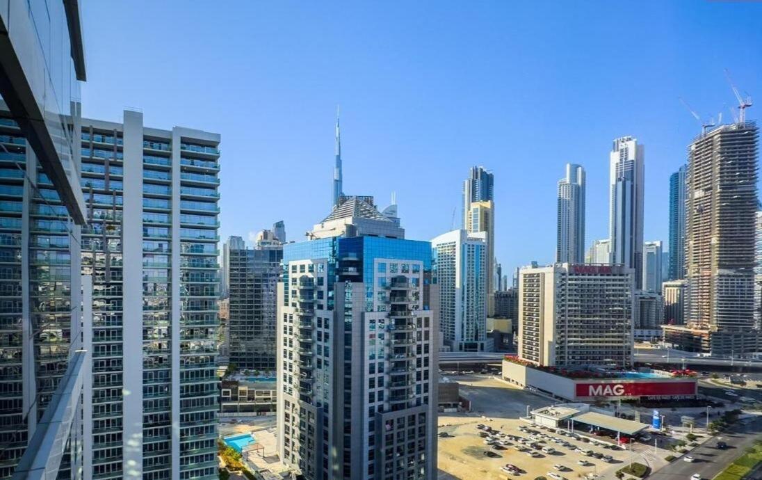 Luxe 2br - Downtown - Canal Views * Dubái