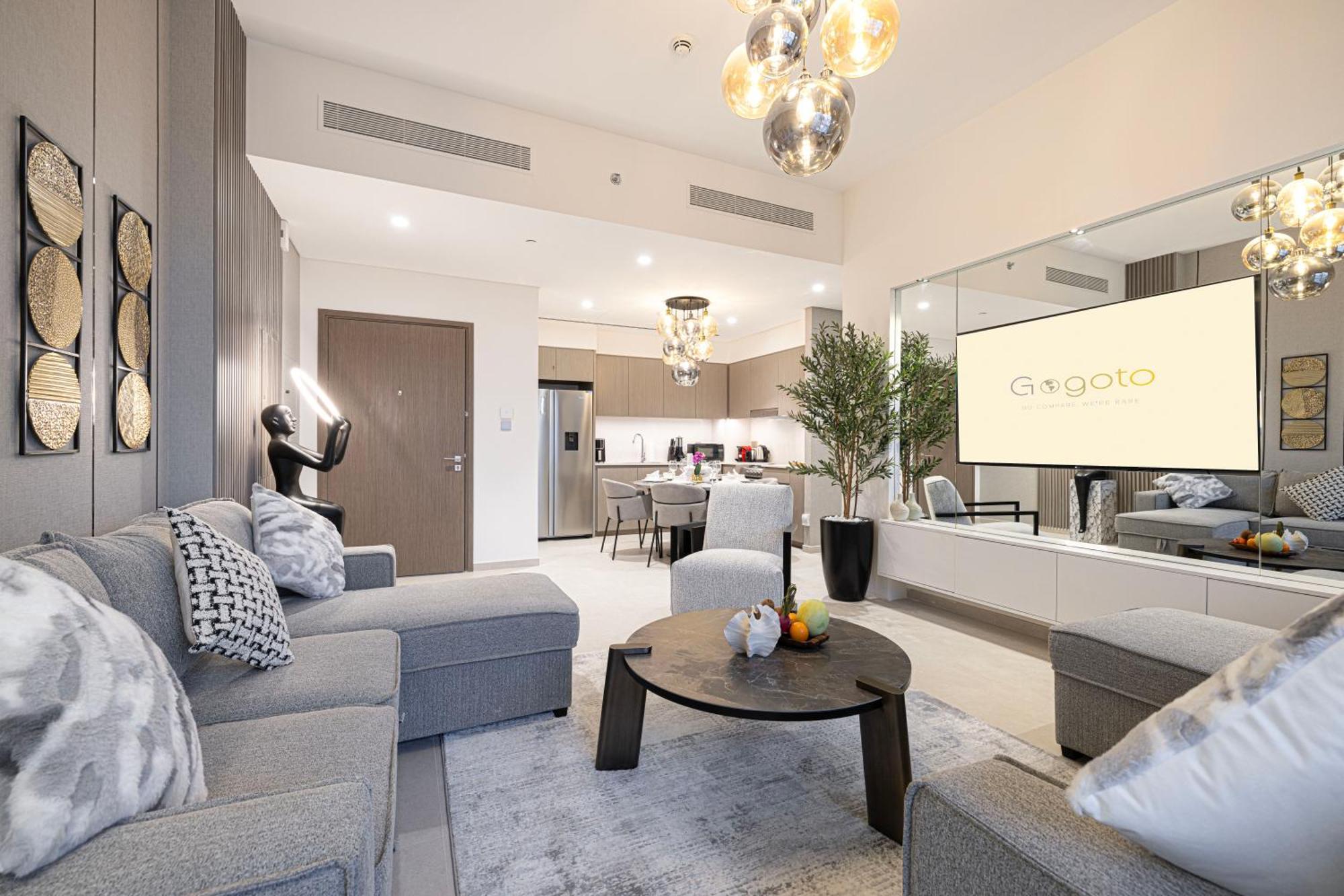 Luxury High Floor Burj Khalifa And Fountain View 5 Minute Walk Mall *