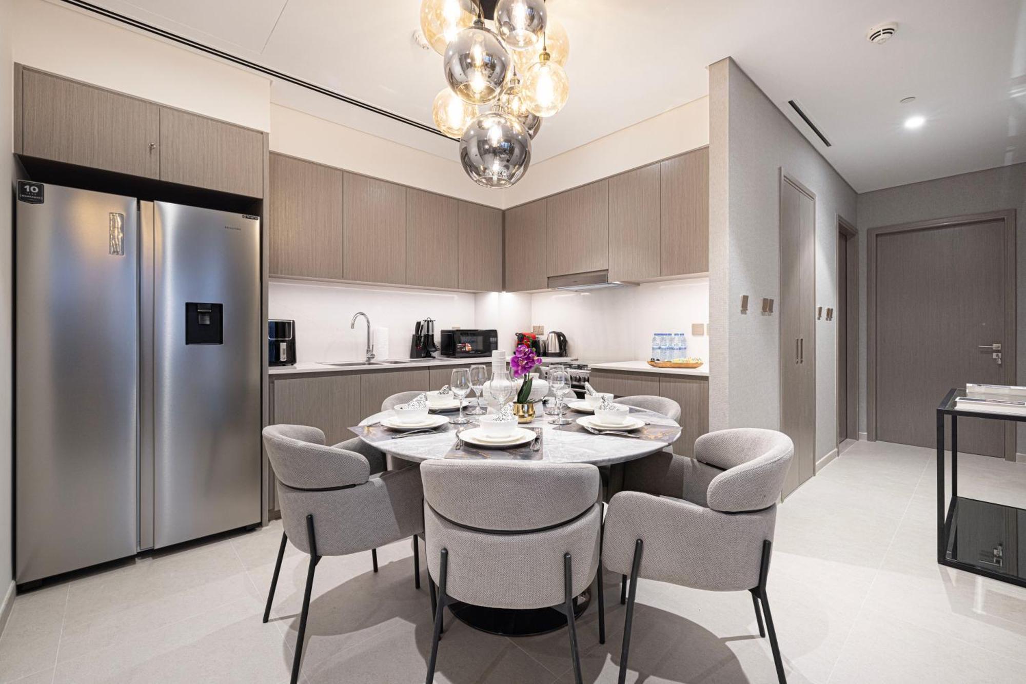Luxury High Floor Burj Khalifa And Fountain View 5 Minute Walk Mall Appart hôtel Dubaï