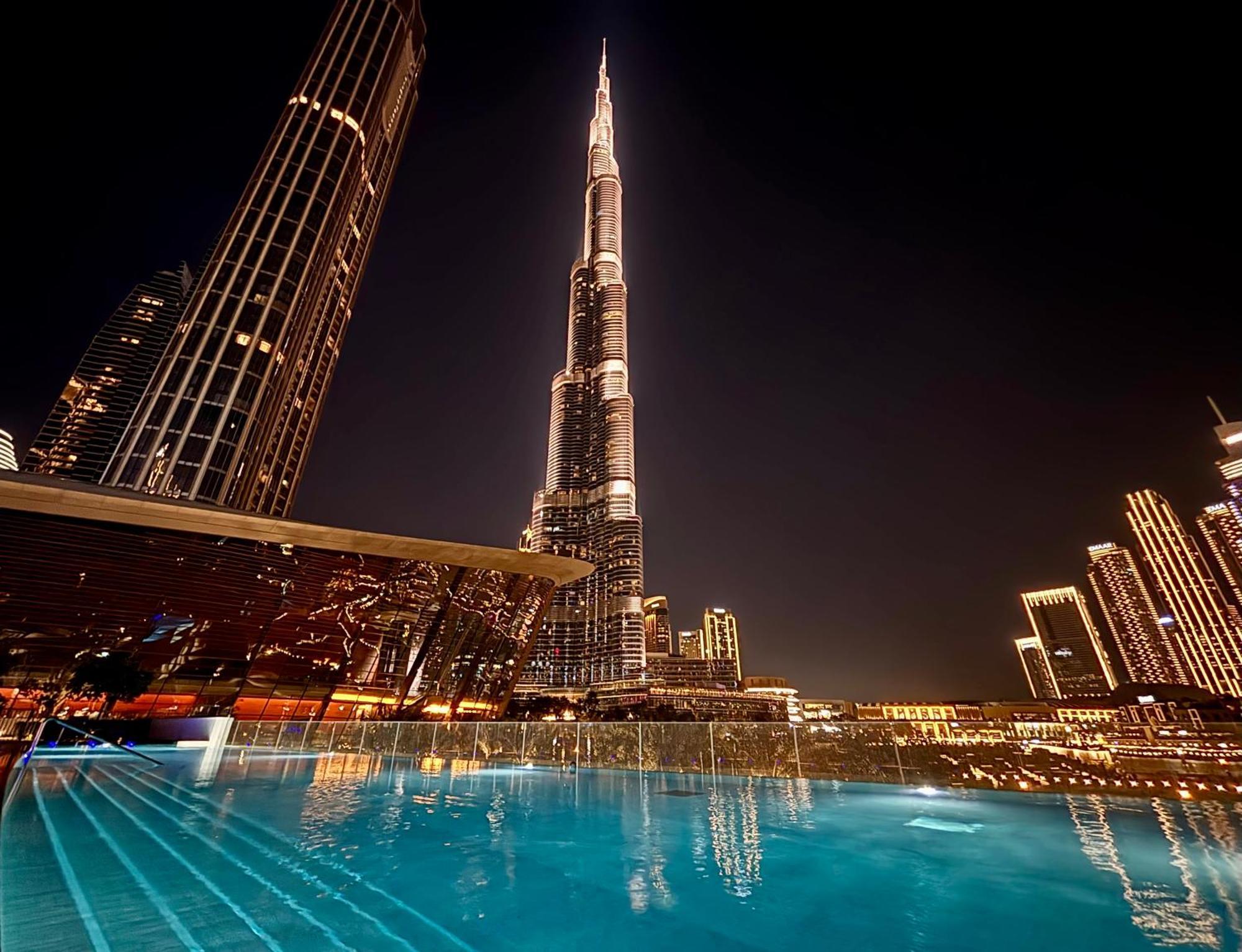 Sky High Luxury, Grande Signature, Burj Khalifa View, 5 Minute Walk To Mall Appartement Dubaï