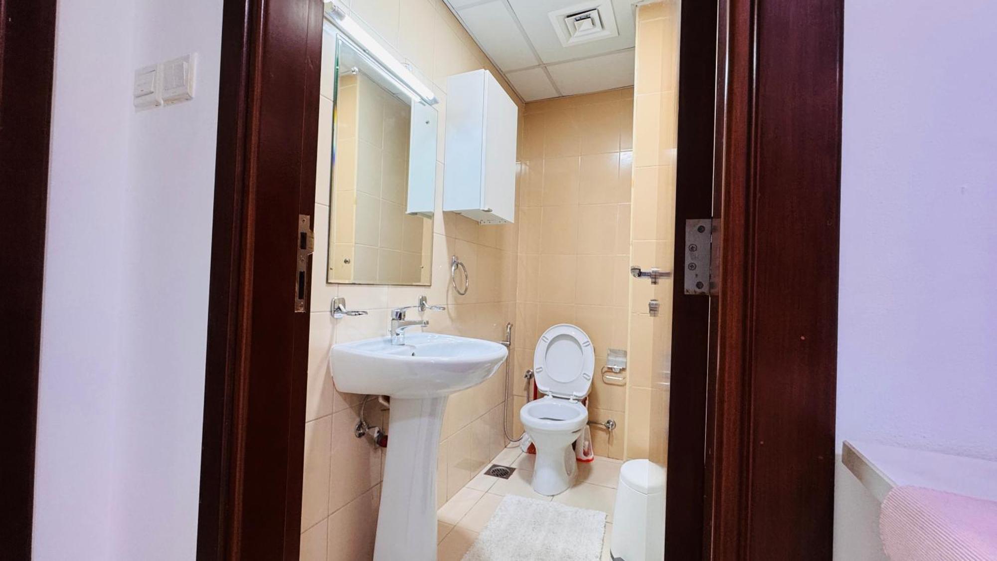 2bhk For Rent Furnished In Jlt With View 10min Walk Dmcc Metro Station * Dubaï