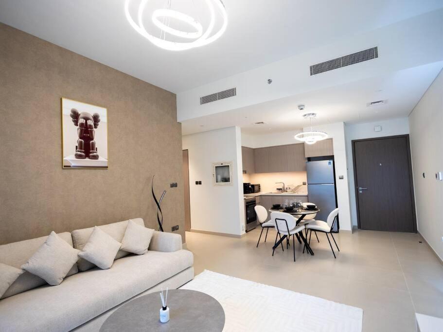 Lejlighed Mh - Act One Act Two - Downtown - 1bhk - Ref505 *