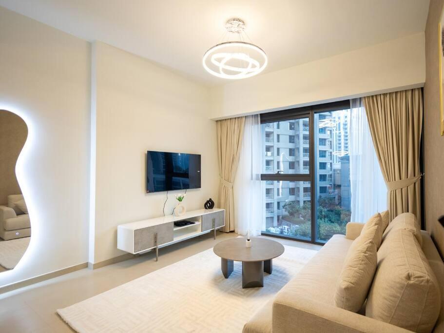 Lejlighed Mh - Act One Act Two - Downtown - 1bhk - Ref505 Dubai