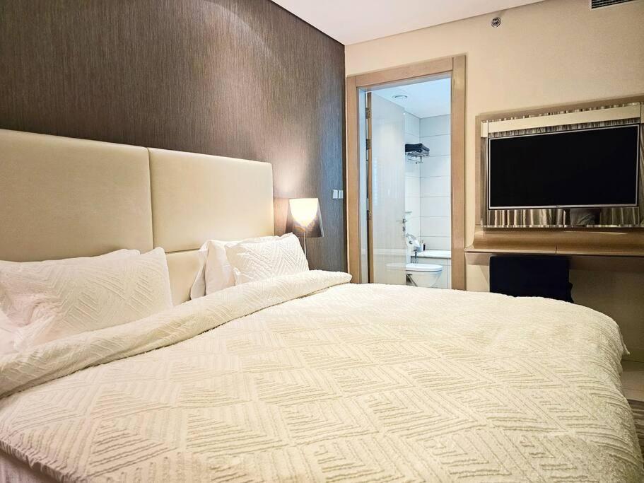 Luxury Paramount D111 Apartamento Dubái