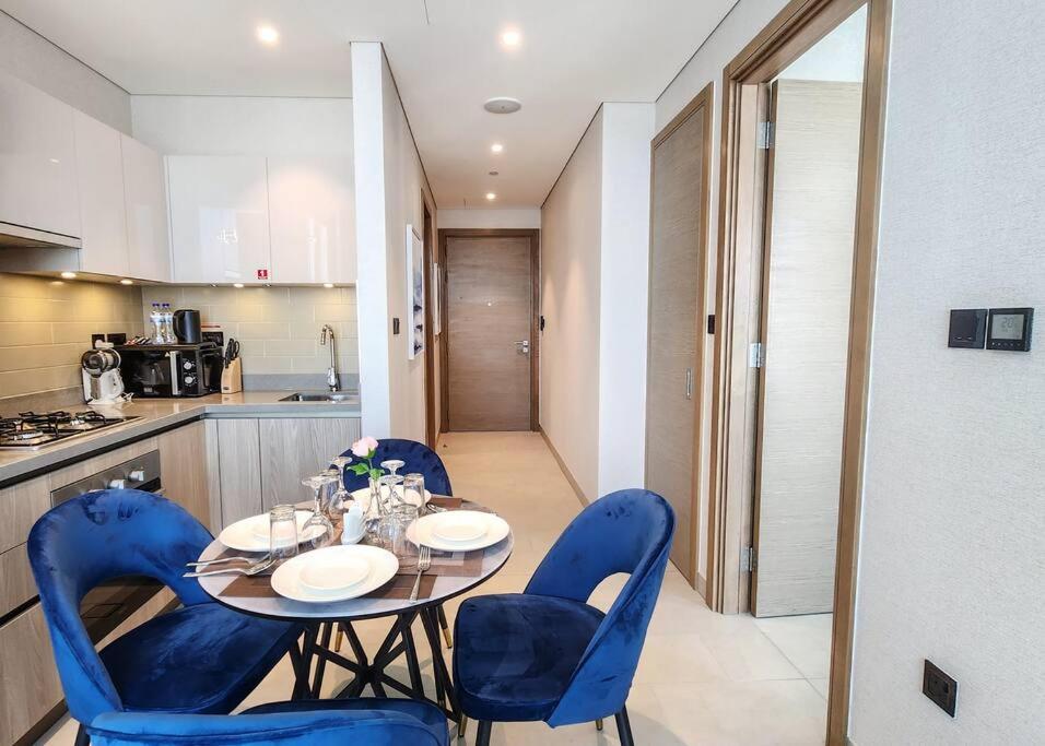 Appartamento By Latinem Luxury 1br W1006 Near Burj Khalifa *
