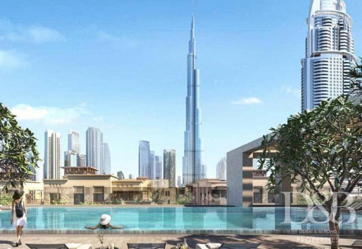 Downtown 2 Bedroom Family Opposite Mall & Fountain Apartment Dubai