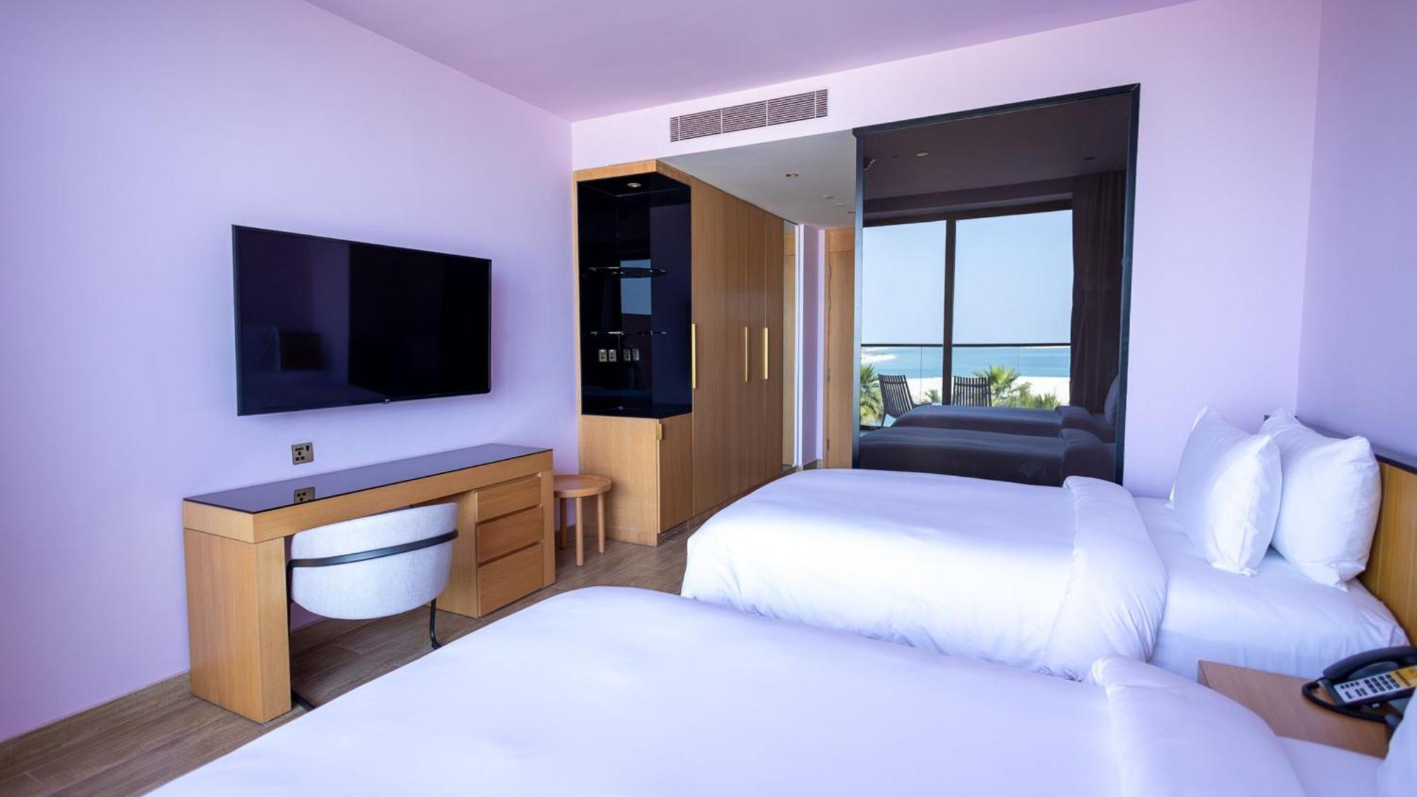 Voco Monaco By Ihg, Adults Only, World Islands Hotell Dubai