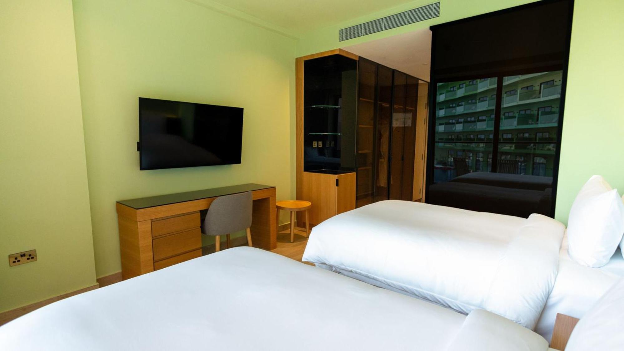 Voco Monaco By Ihg, Adults Only, World Islands Dubai
