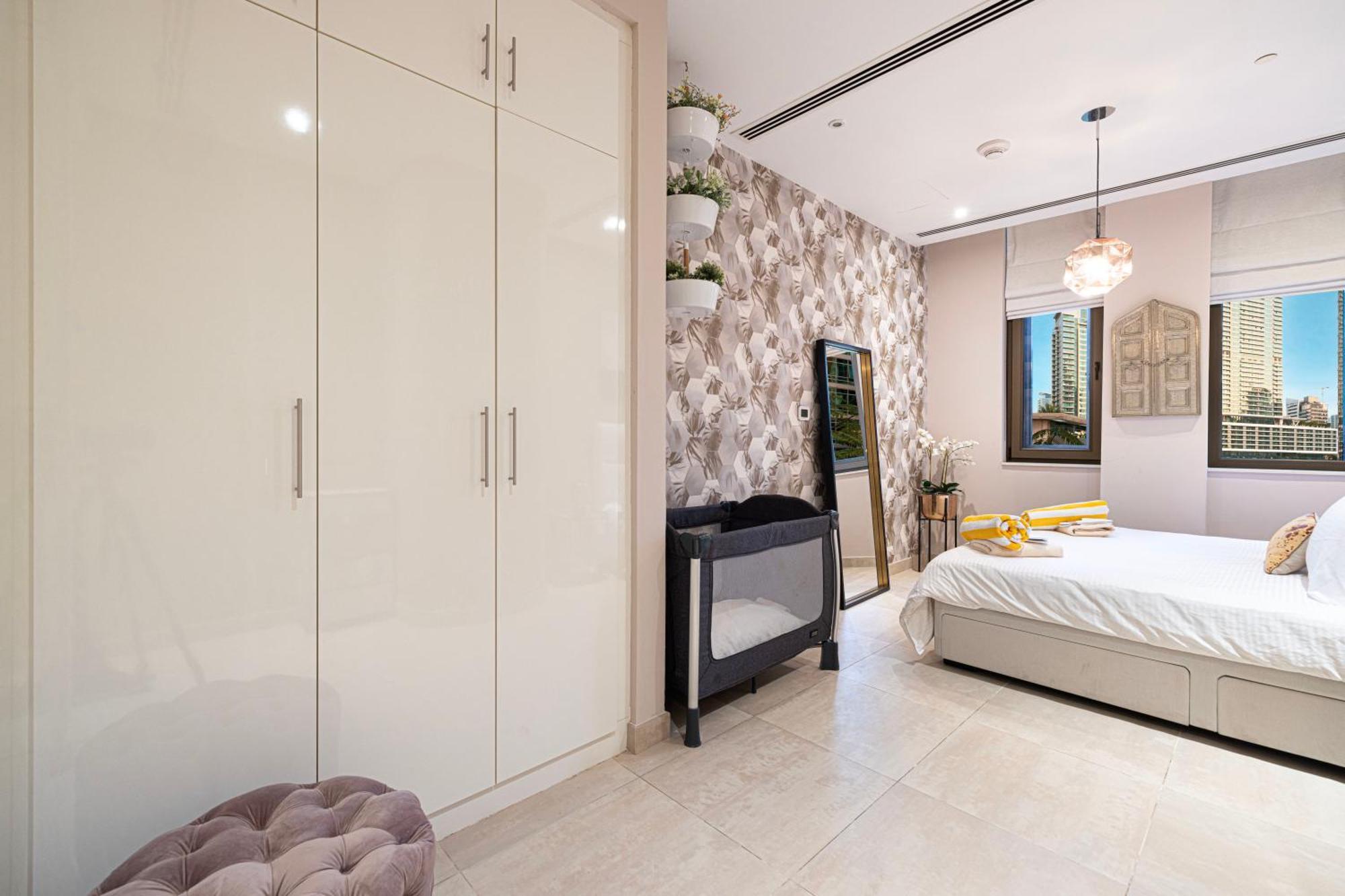 Koyo In The Heart Of Jbr - 3bdr Apartamento