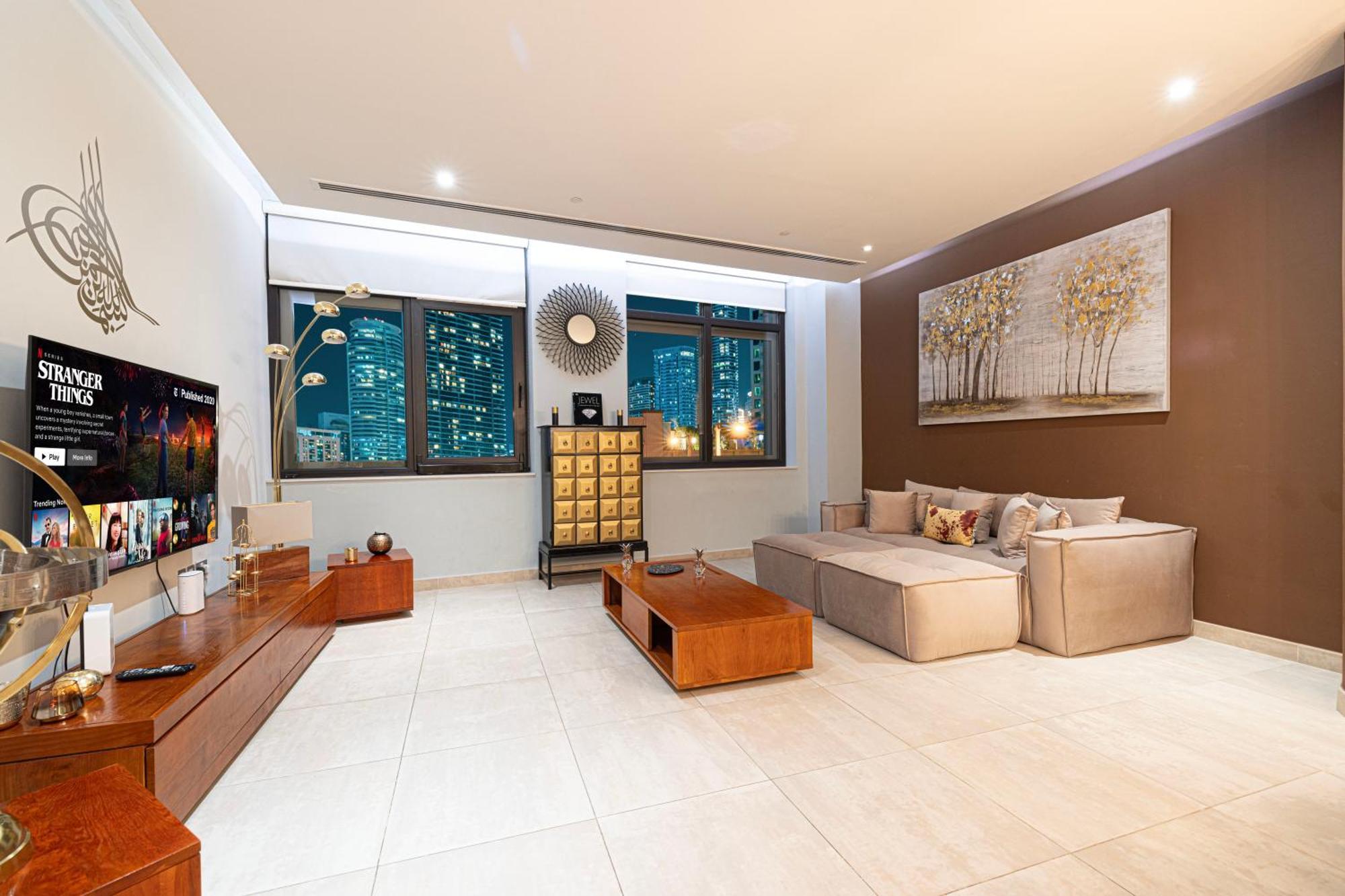 Koyo In The Heart Of Jbr - 3bdr Apartamento