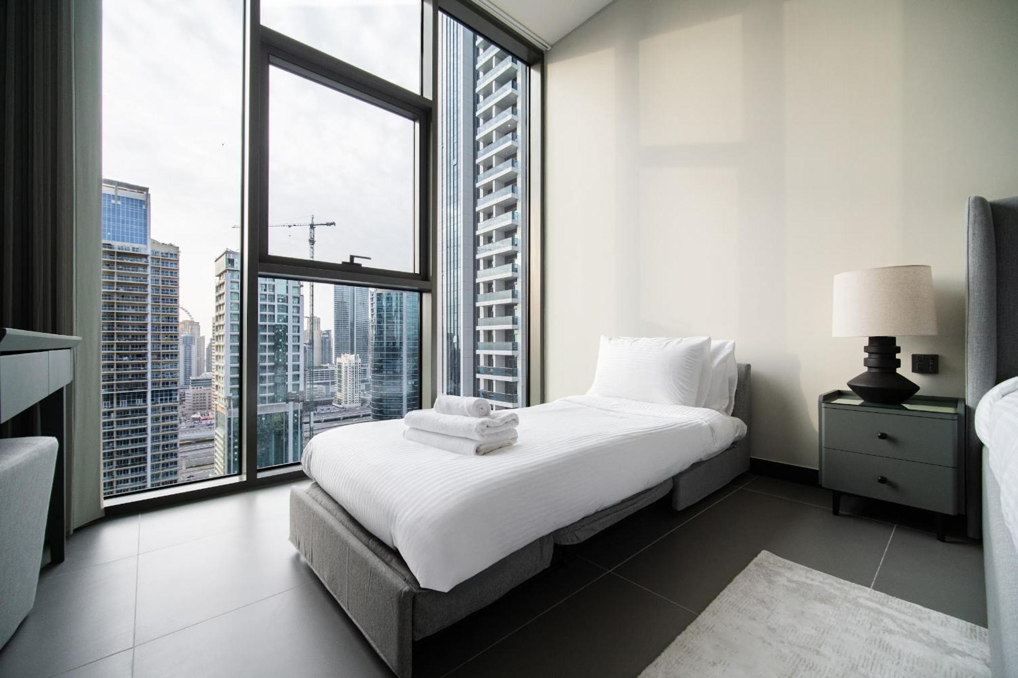 View 1br In Jlt - Walk To Metro & Free Baby Gear Dubaï