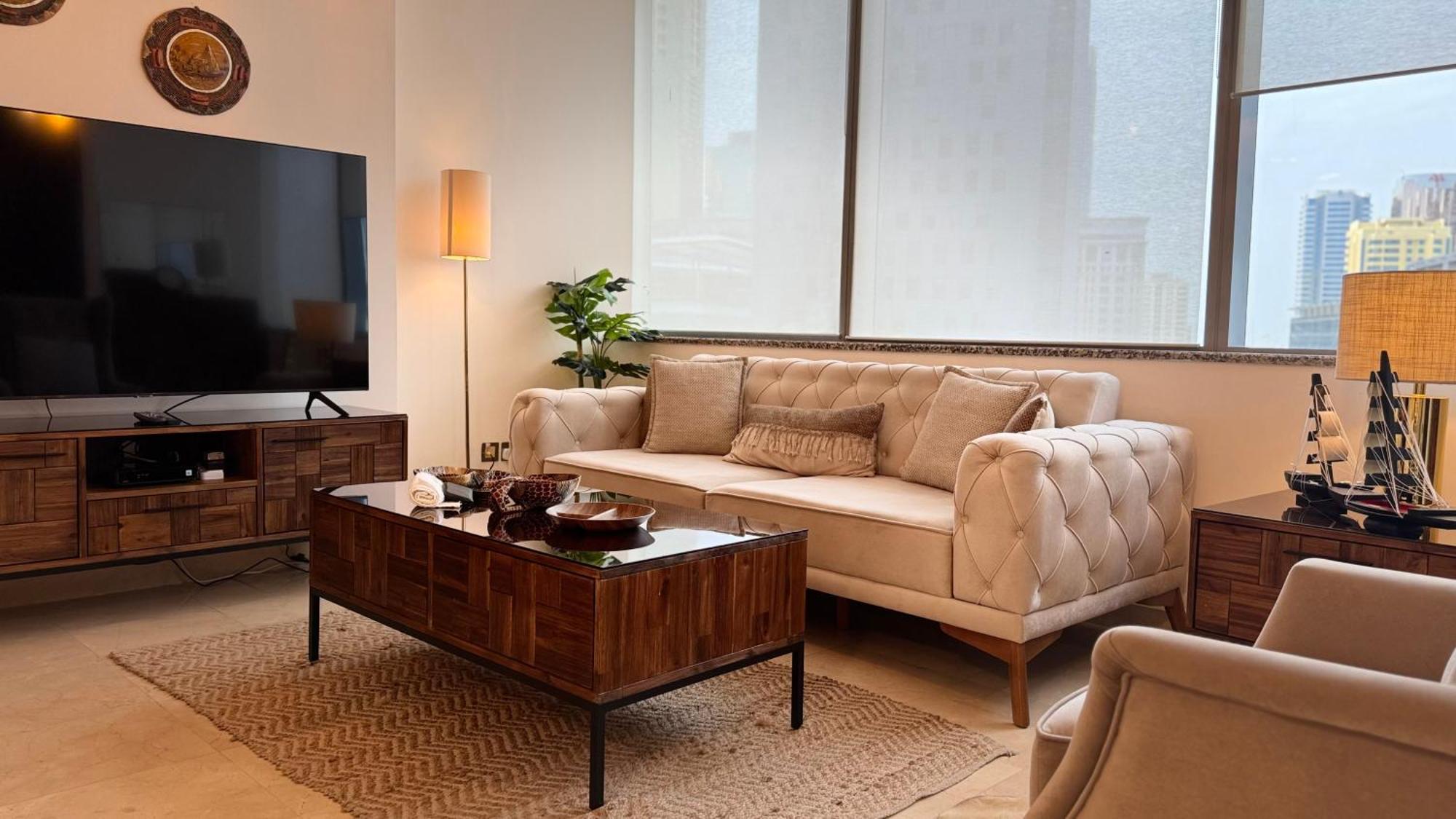Ashri Stylish African-inspired In Difc Apartamento Dubái