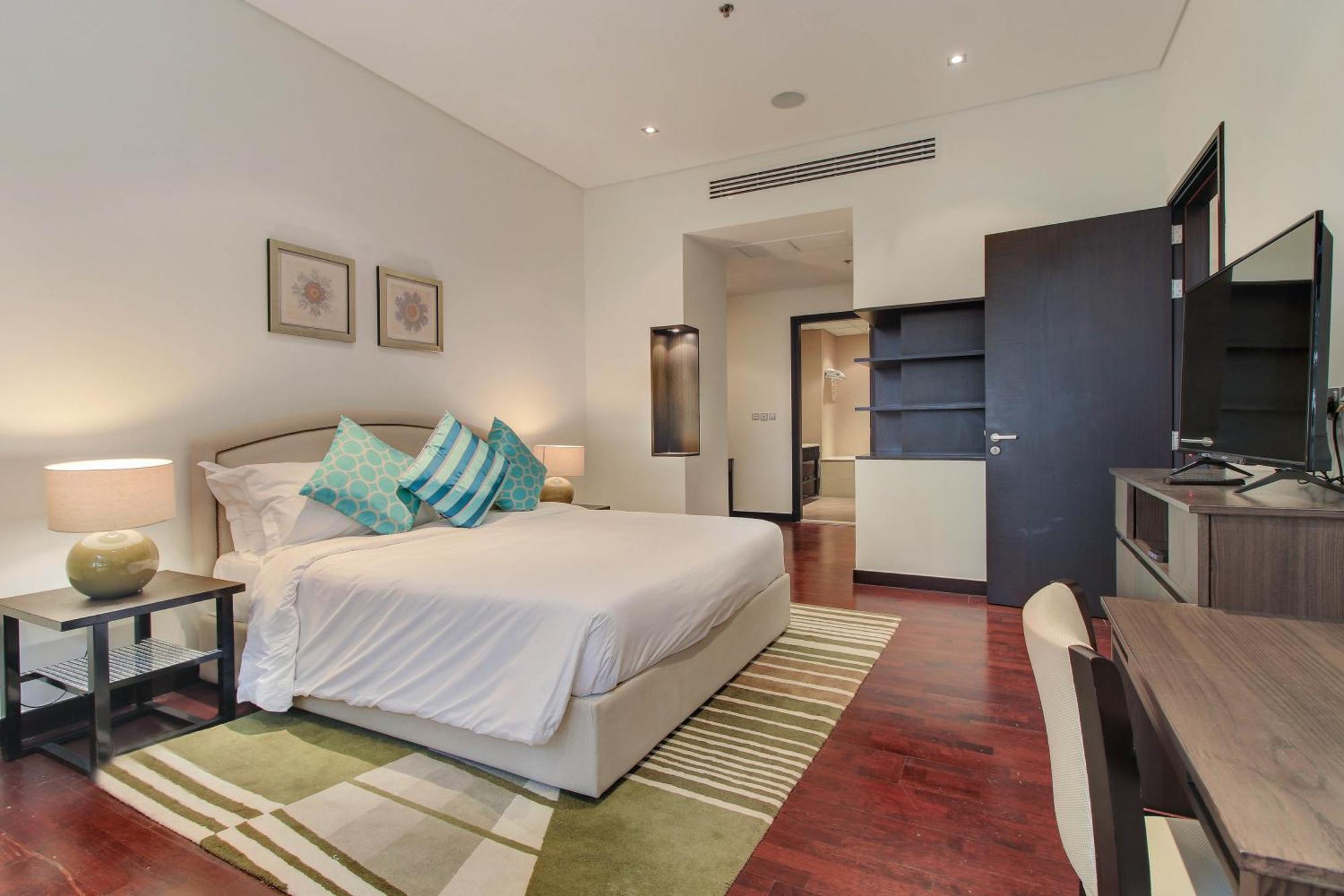 Luxe Getaways Royal Amwaj Palm Jumeirah *