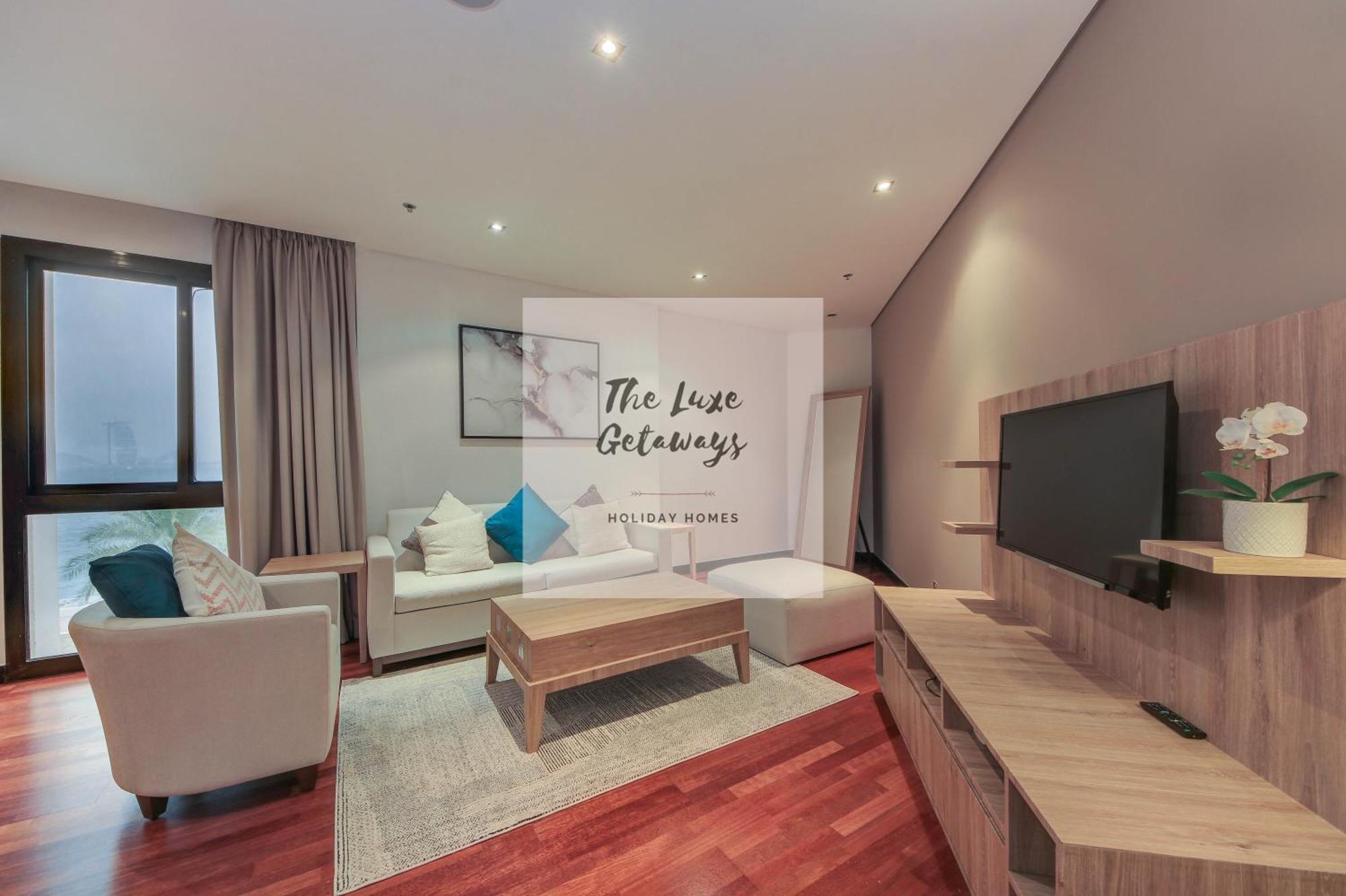 Luxe Getaways Royal Amwaj Palm Jumeirah Apartment