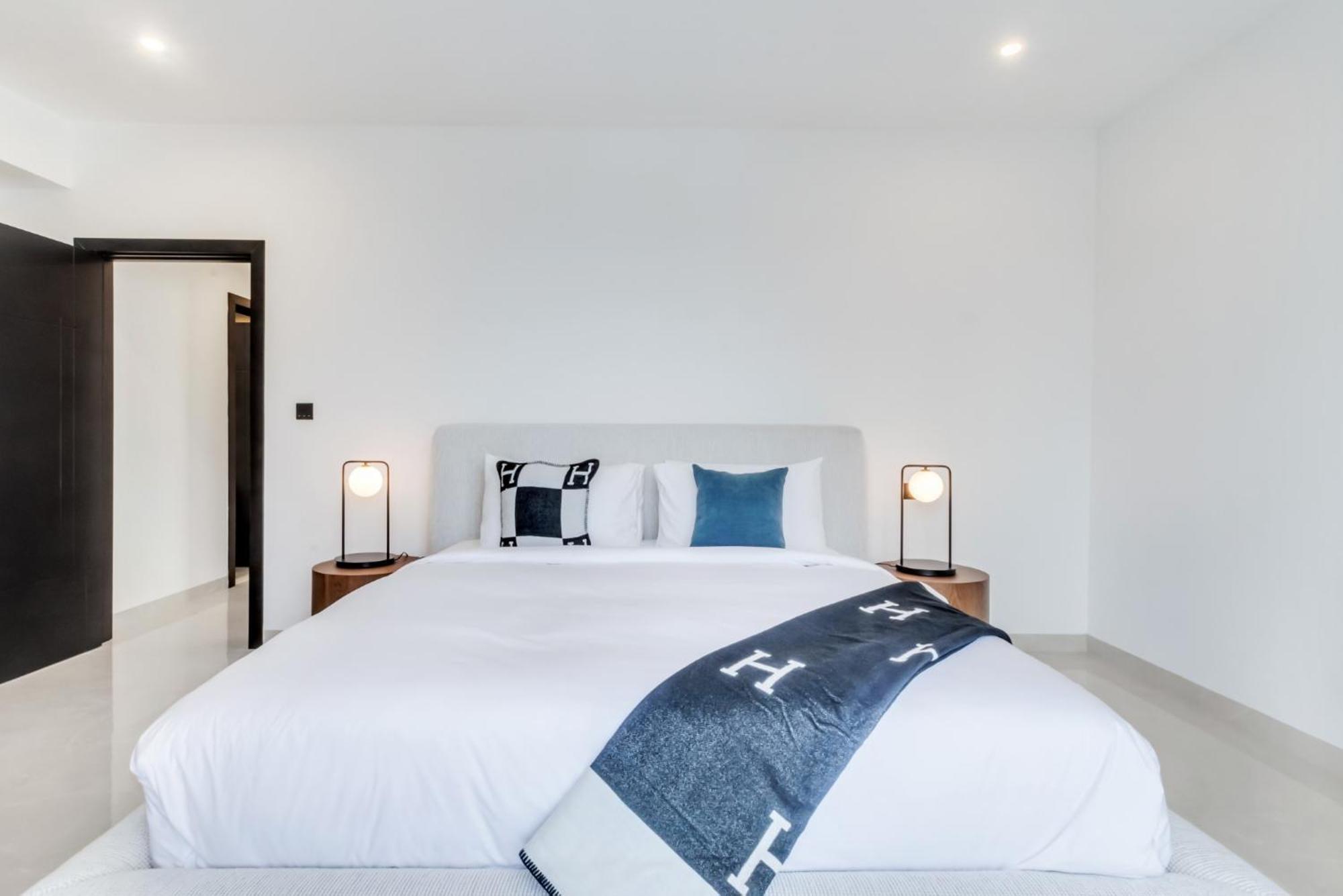 Apartment Luxurious Brand New 2br In Rimal 1 I Steps To The Jbr I Gyl Homes