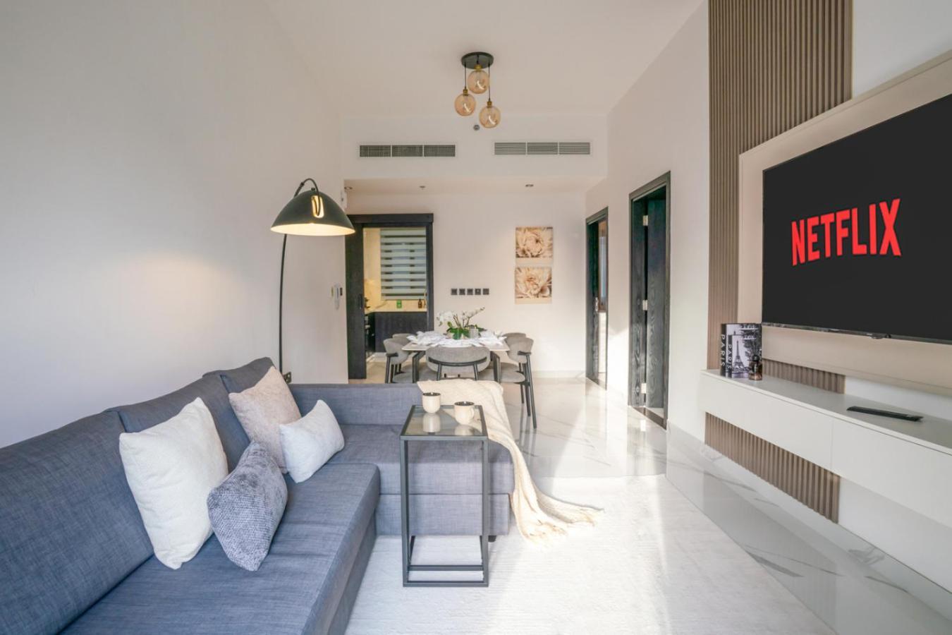 New Family-friendly 2br With Gym And Pool And Sauna *