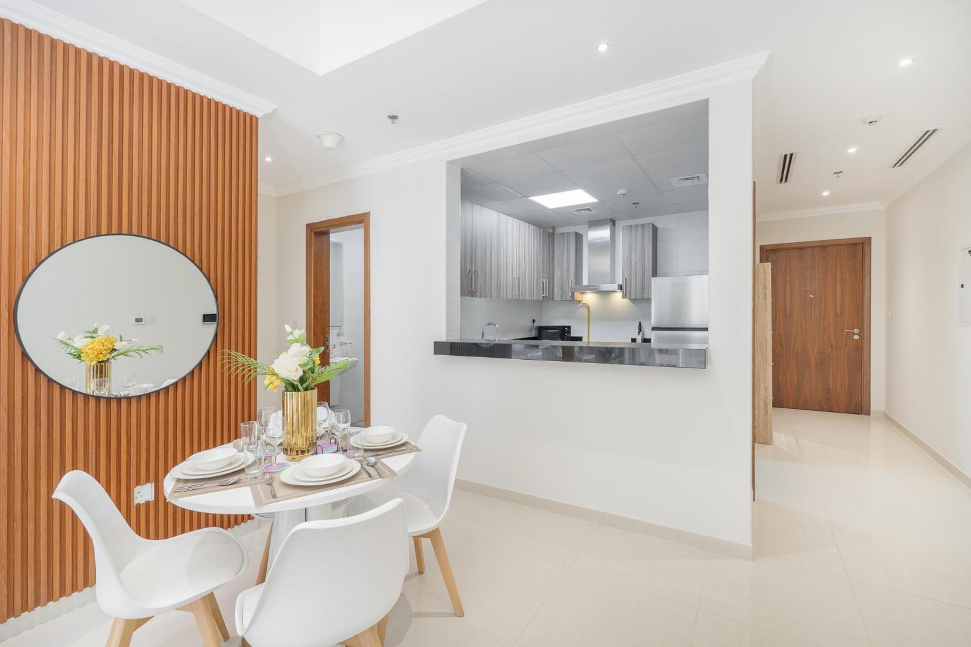 Apartment Heaven Crest Homes: Downtown Near Mall & Burj Khalifa Dubai