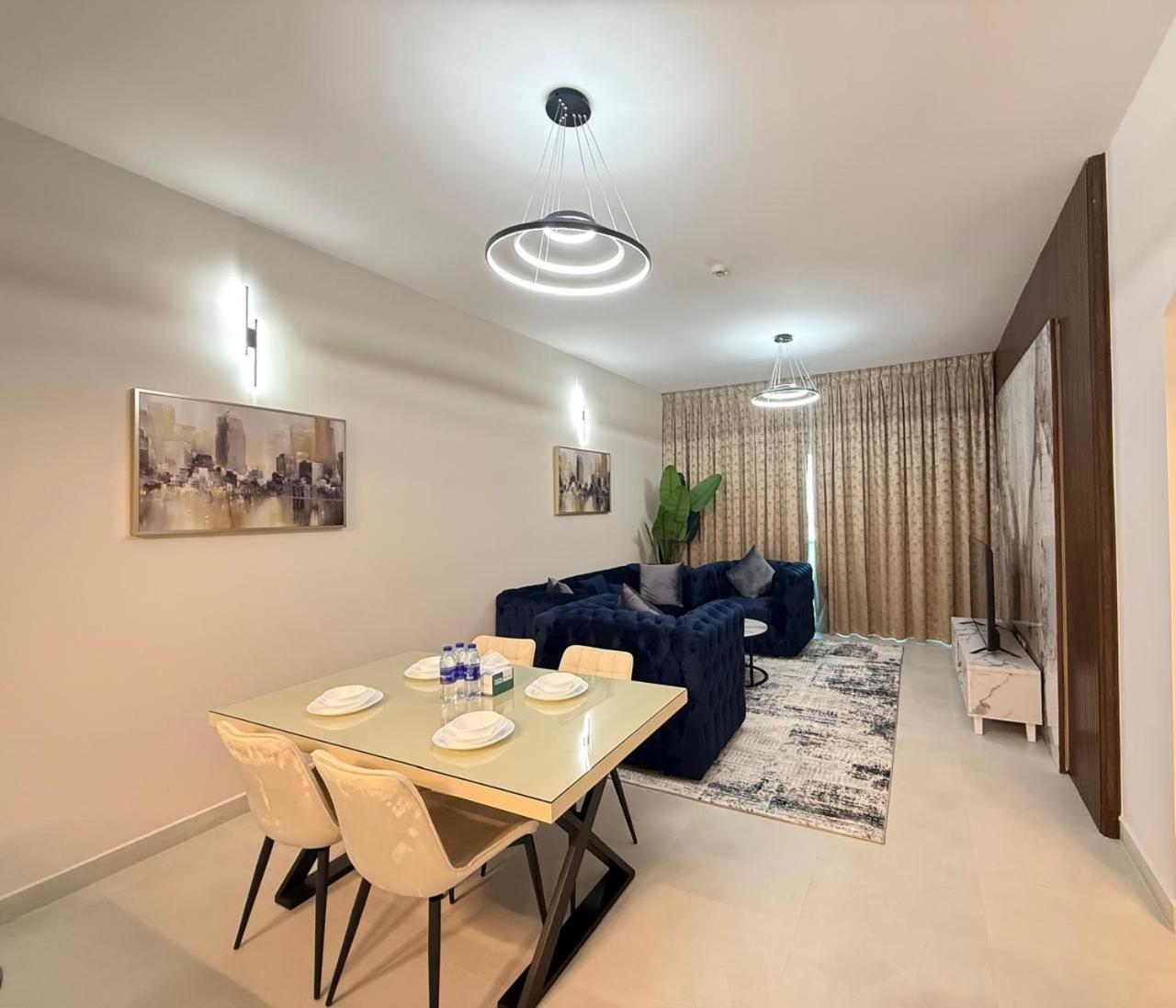 Spacious Modernized 2 Bedroom And Duplex 4 Br Apartments By Taskeen Holiday Homes Appartement