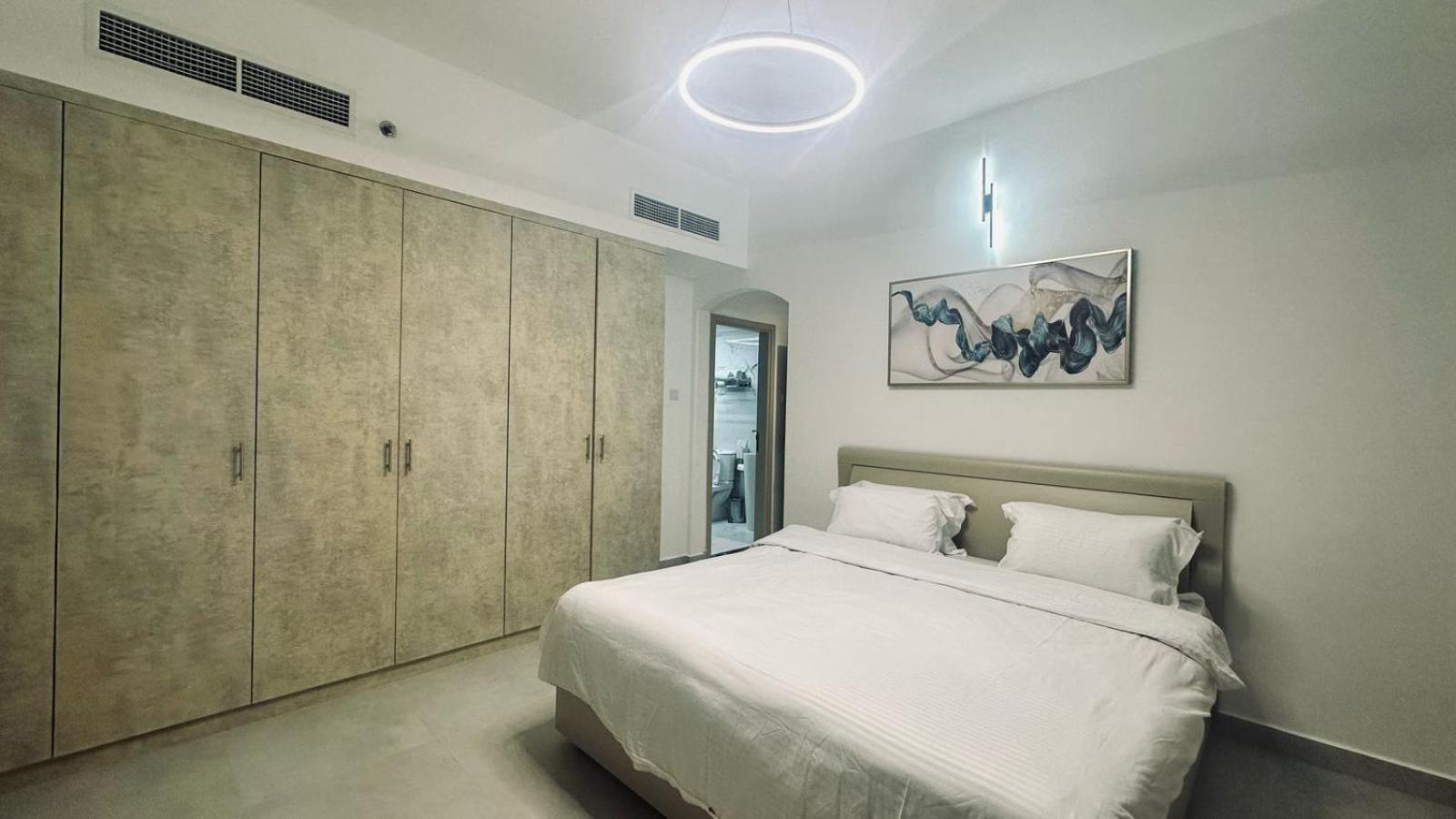 Spacious Modernized 2 Bedroom And Duplex 4 Br Apartments By Taskeen Holiday Homes Dubaï