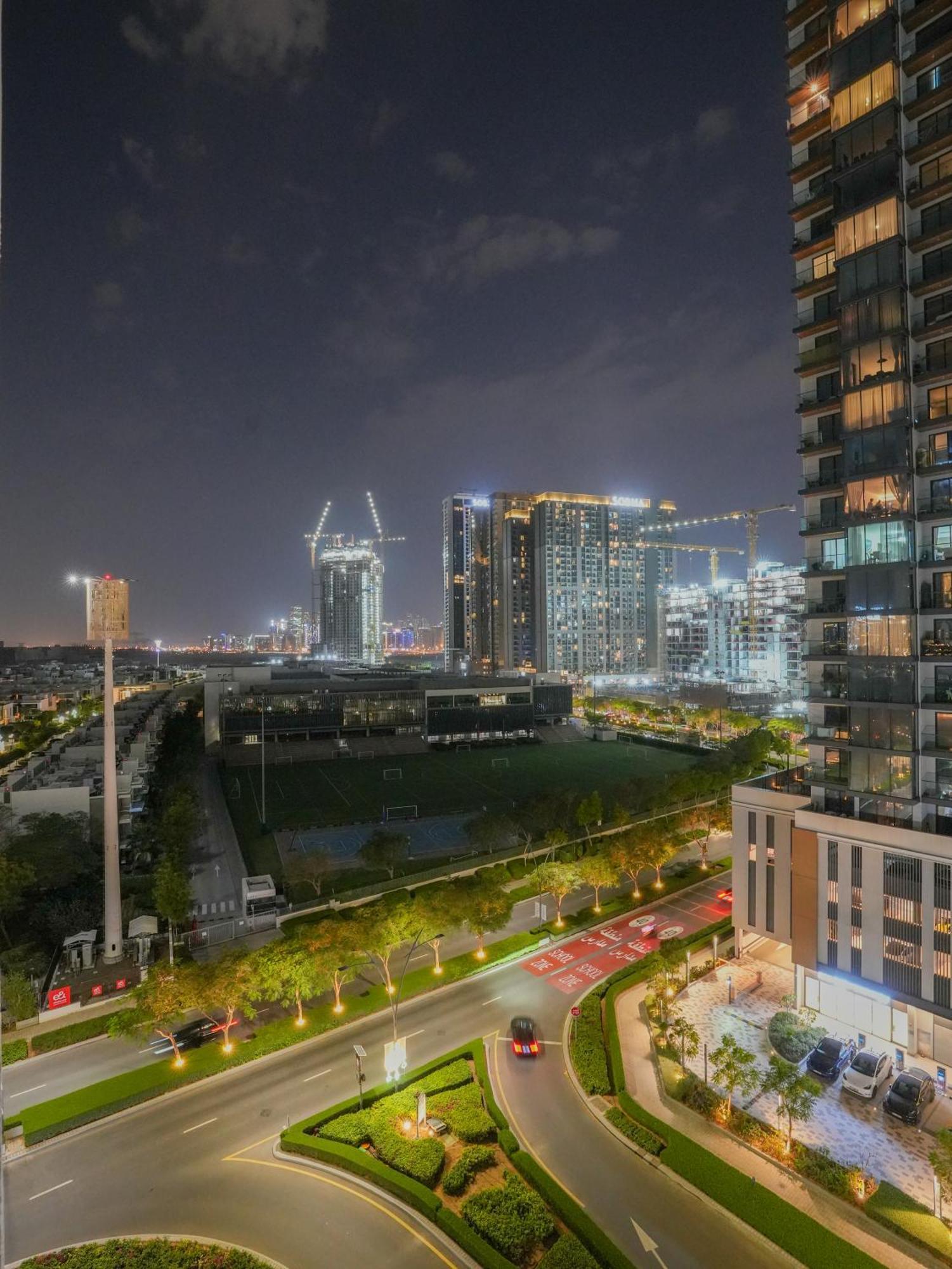 Luxury 2br In Sobha Hartland