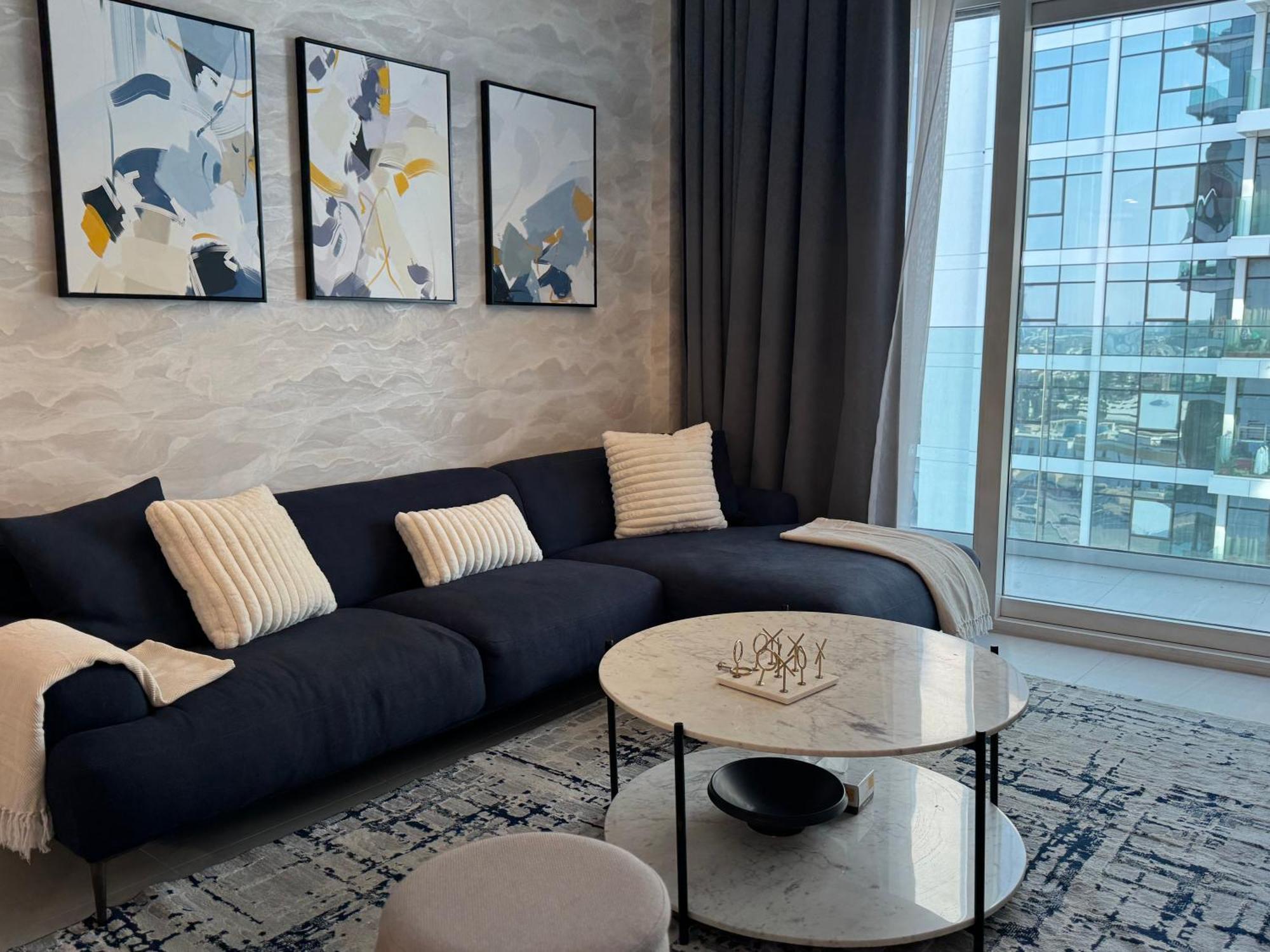 Ashri Luxe On Sheikh Zayed 5 Mins Downtown Near Metro Appartement