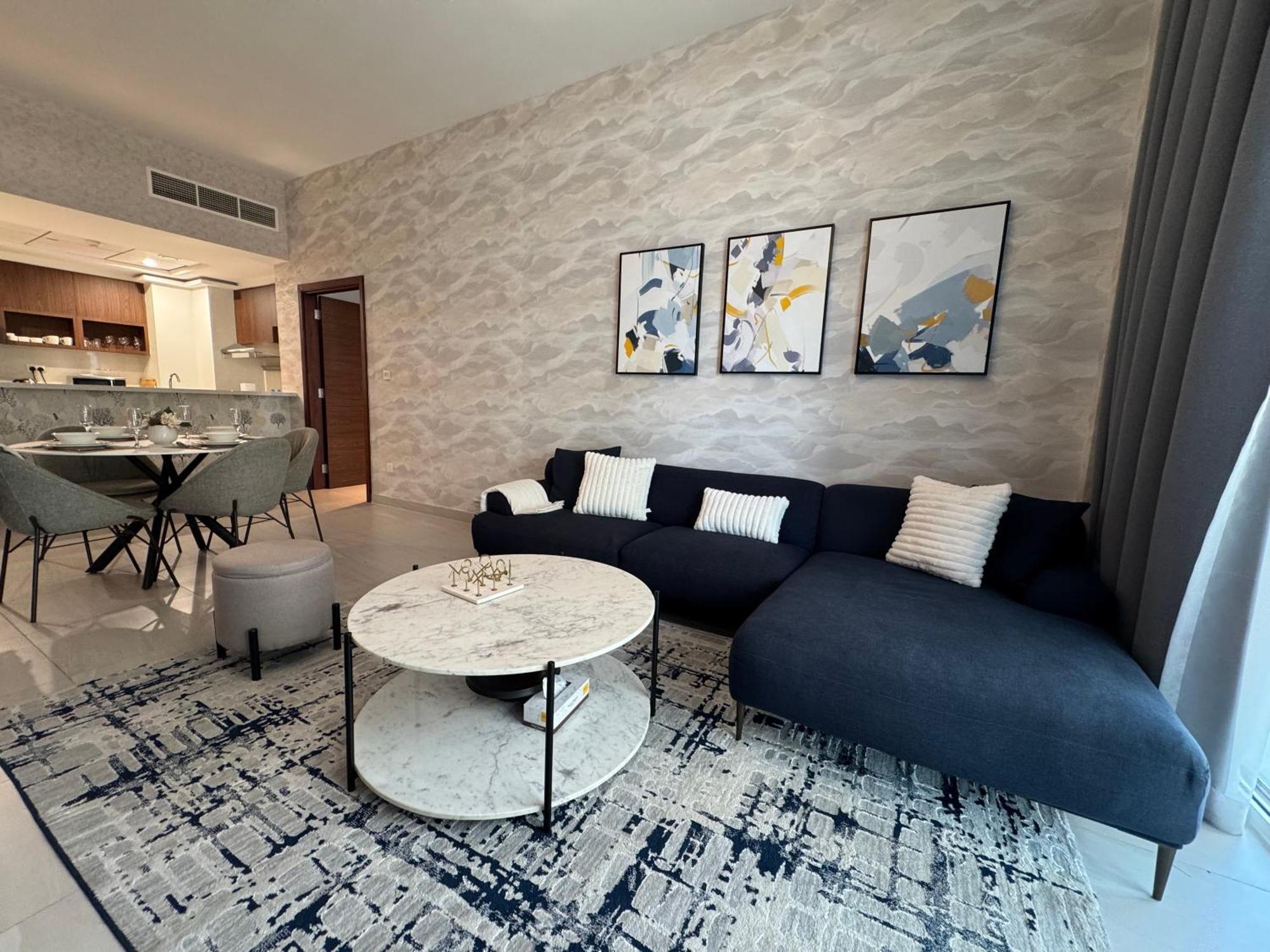 Ashri Luxe On Sheikh Zayed 5 Mins Downtown Near Metro Appartement