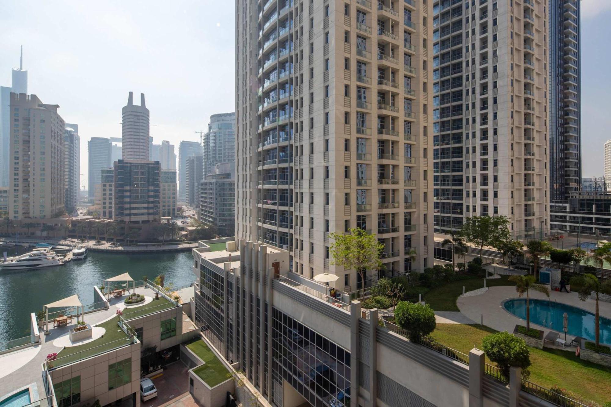 Frank Porter - The Point Tower Dubaï