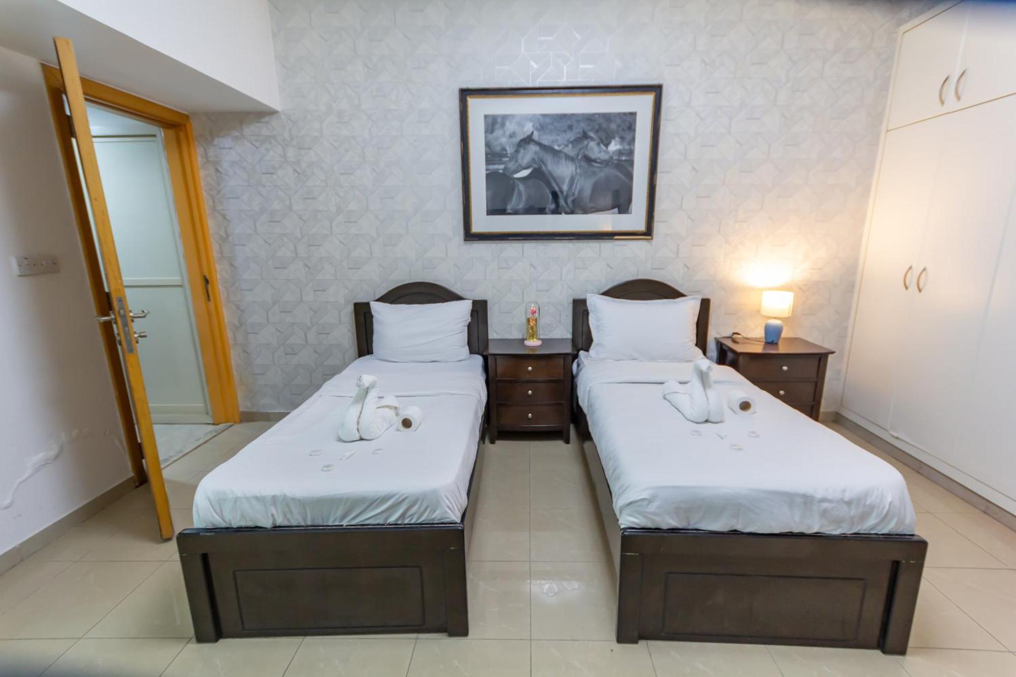 Privatunterkunft Classy For Ladies In Dubai, Marina فتيات فقط
