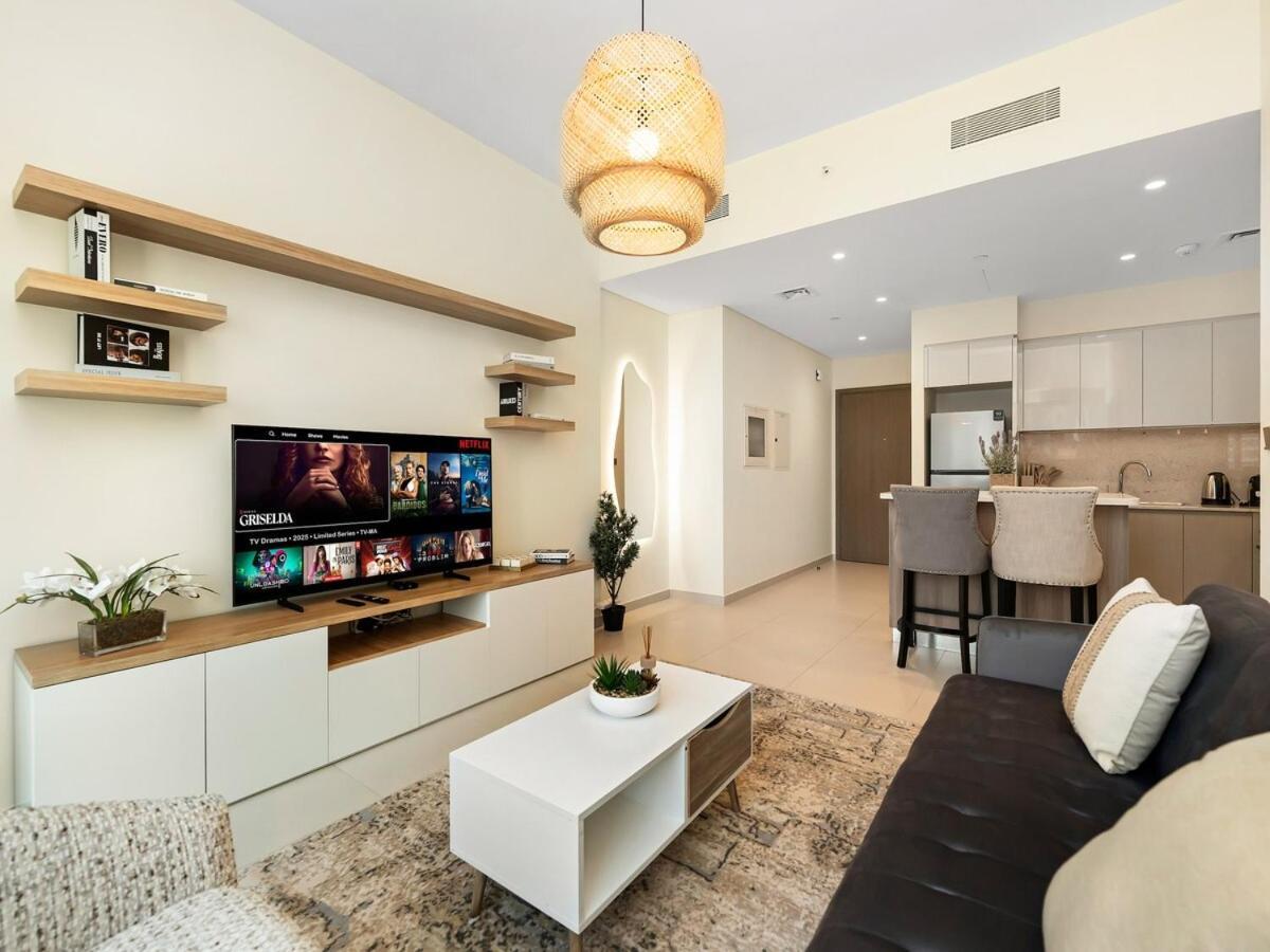 Burj Royale 1 Bedroom 5 Min Walk To Burj Khalifa * Dubái