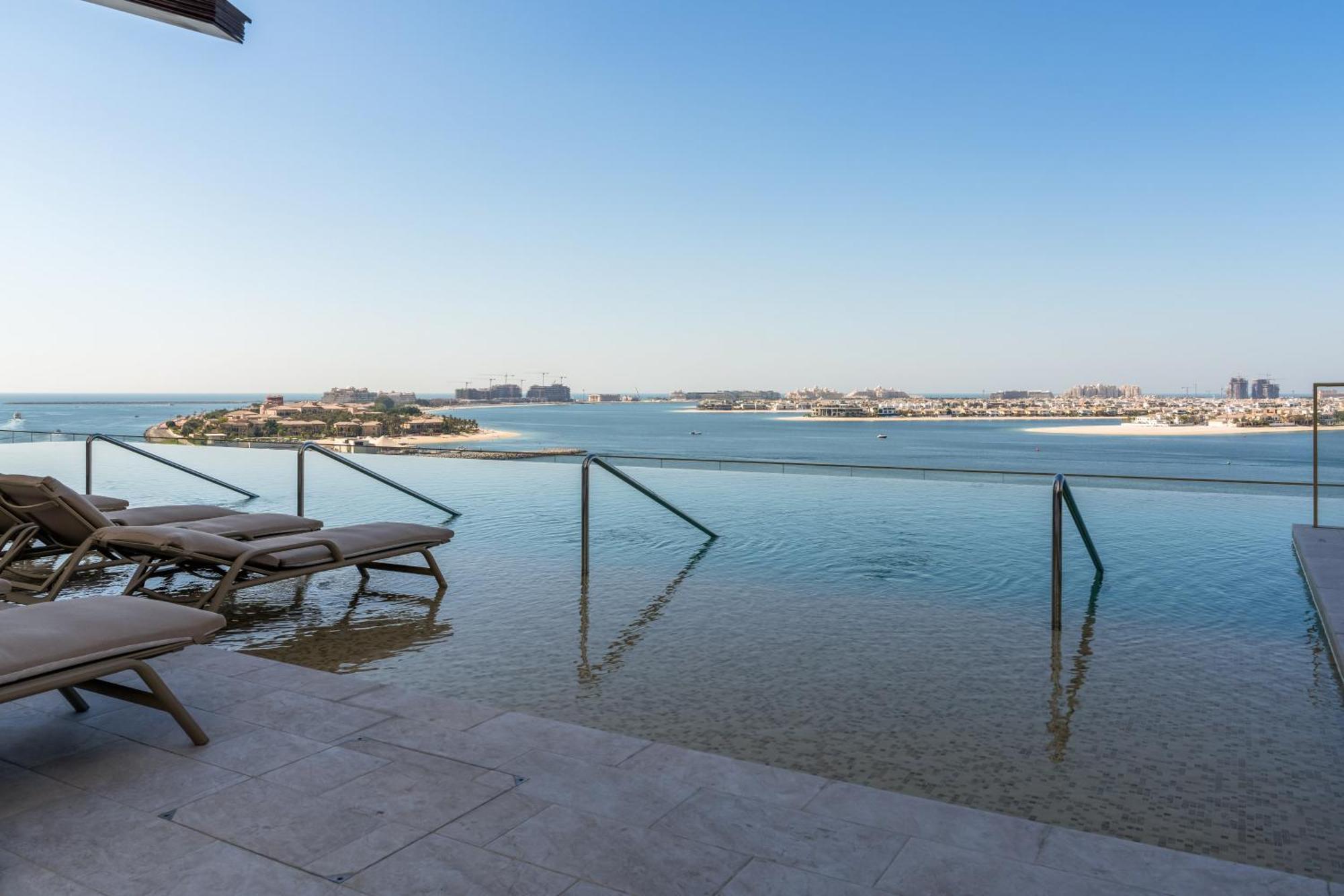View 1br At Beachfront 50 Off Eid Offer Appartement *