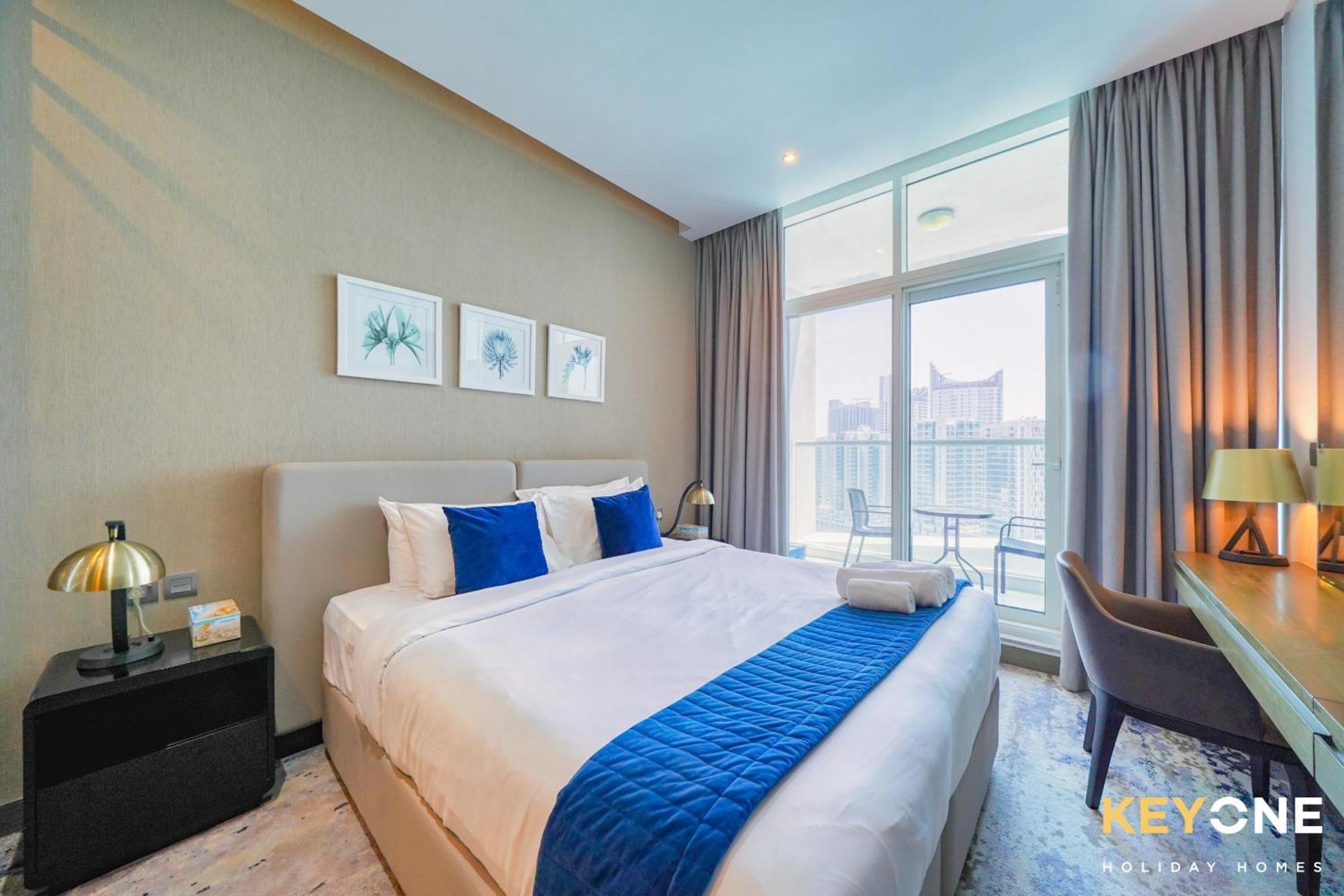 Apartment Sleek In Prive With Stunning Canal View *