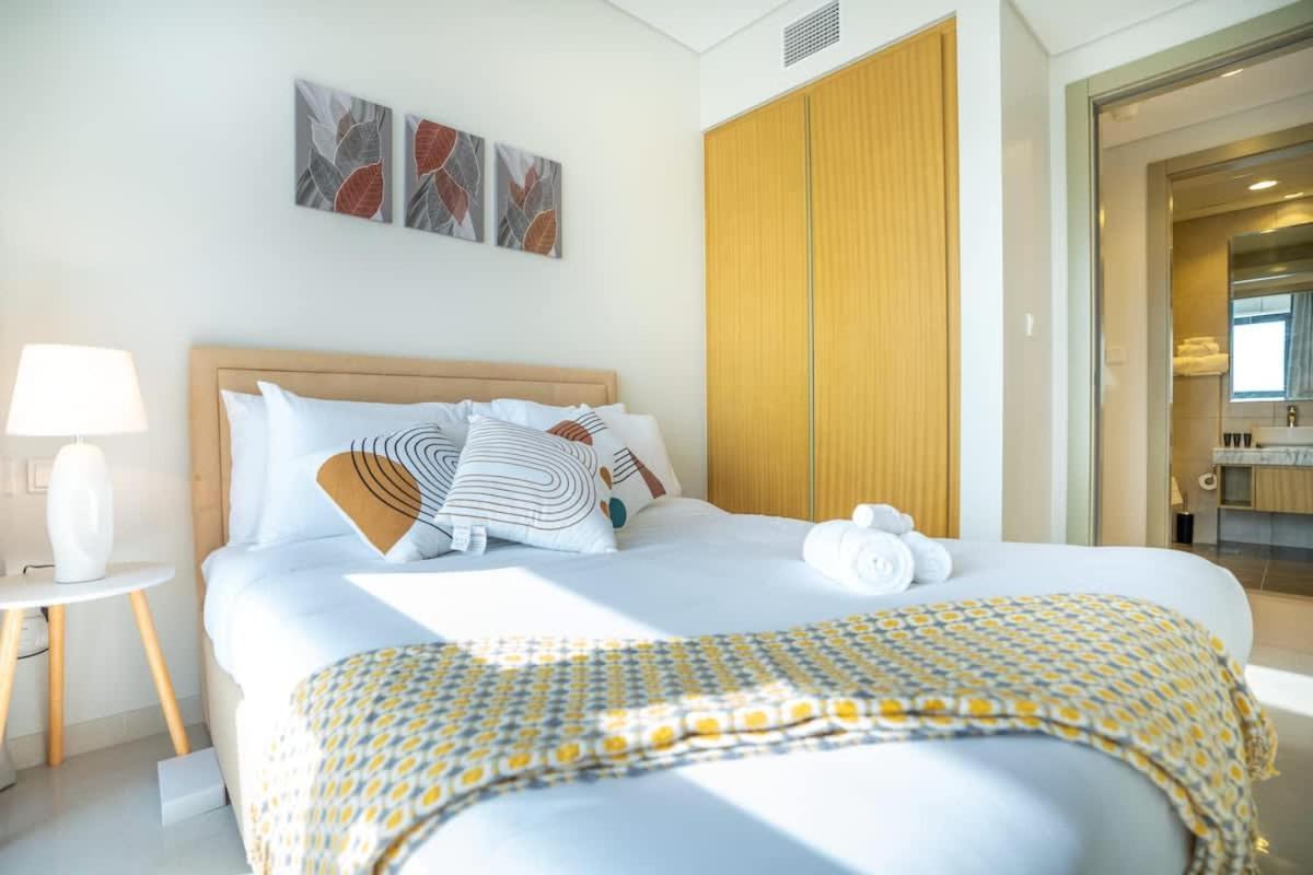 Apartamento Brand New Business Bay Location