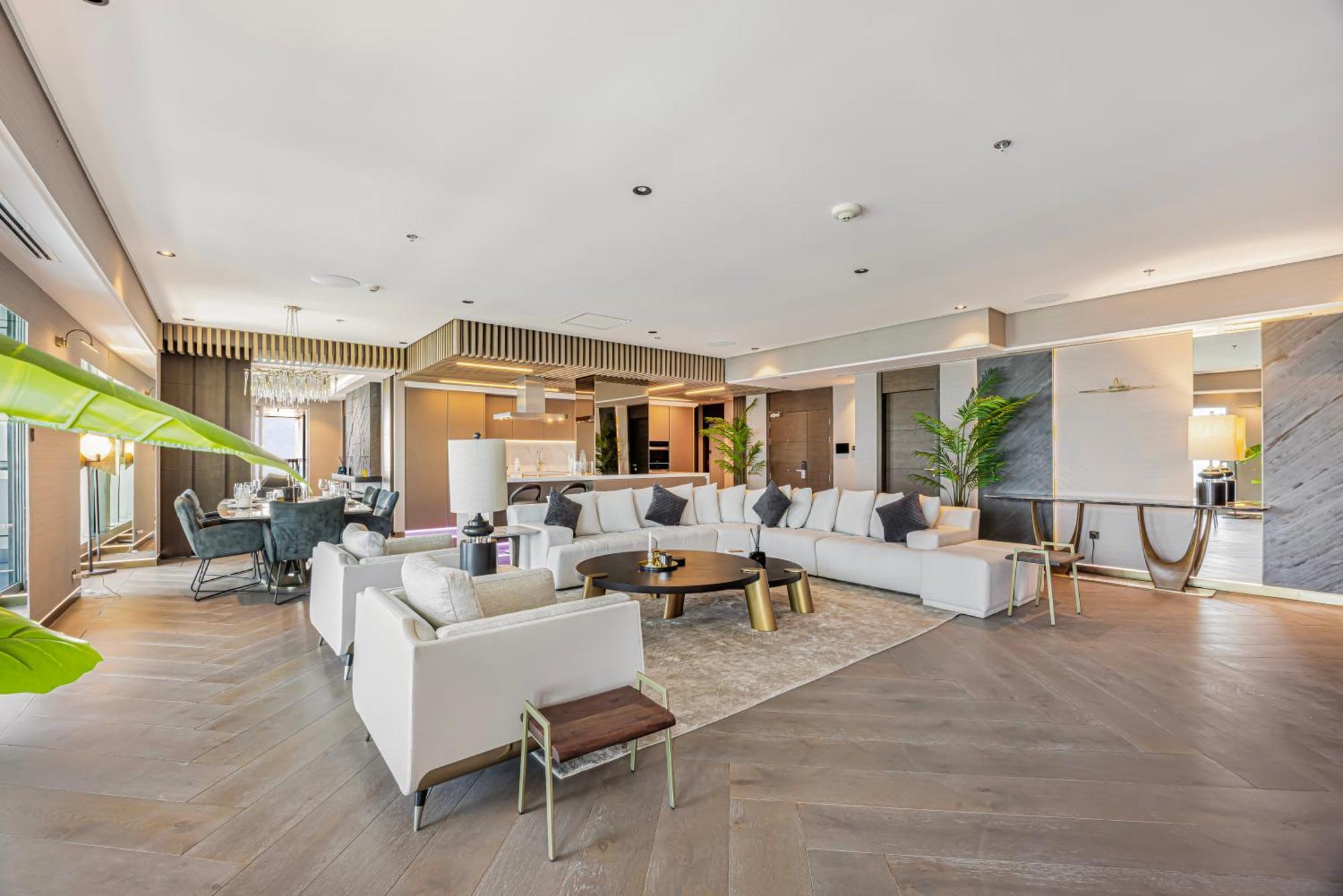 Lägenhet Daniels 3br At Princess Tower With Full Palm Jumeirah View Dubai