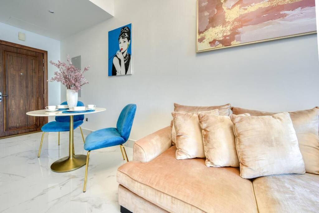 Downtown Beautiful 1bed With Outdoor Garden Appartement Dubaï