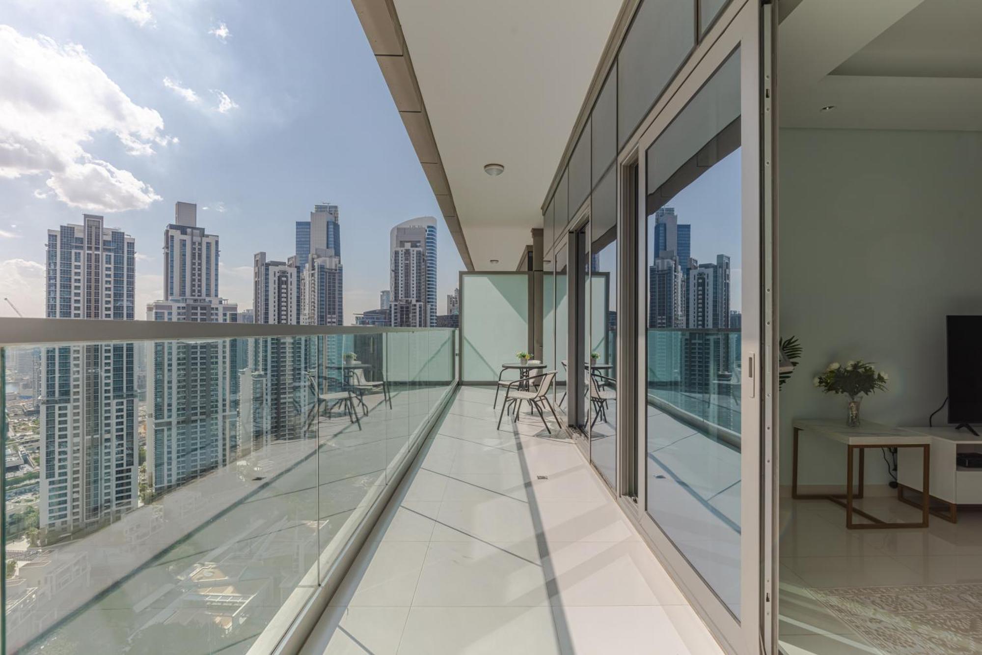 Unique 2br With Infinity Pool View On Burj Khalifa Lejlighed Dubai