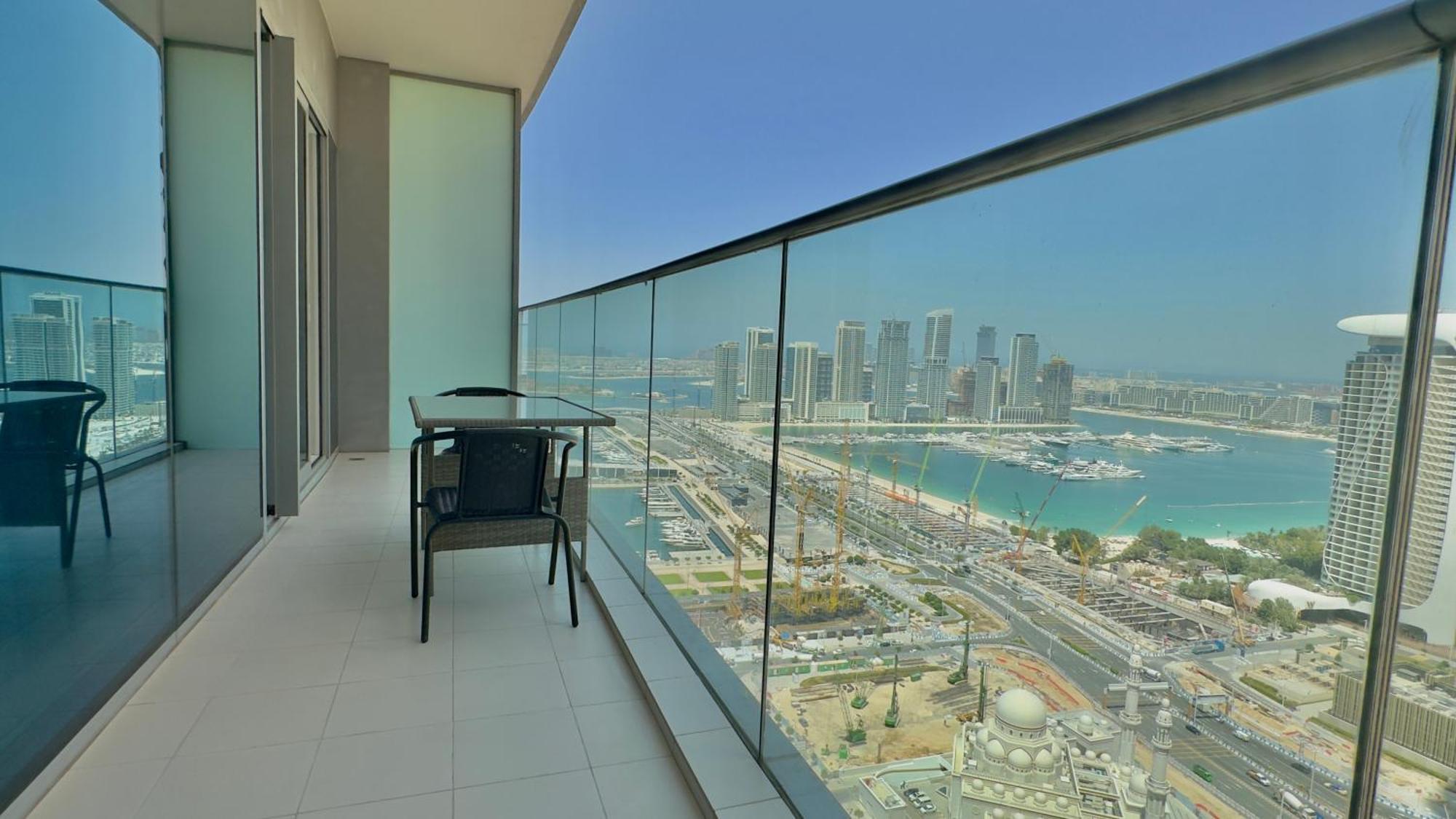 Sleek Living With Sea Views In Damac Heights Marina By Bhavan Dubái