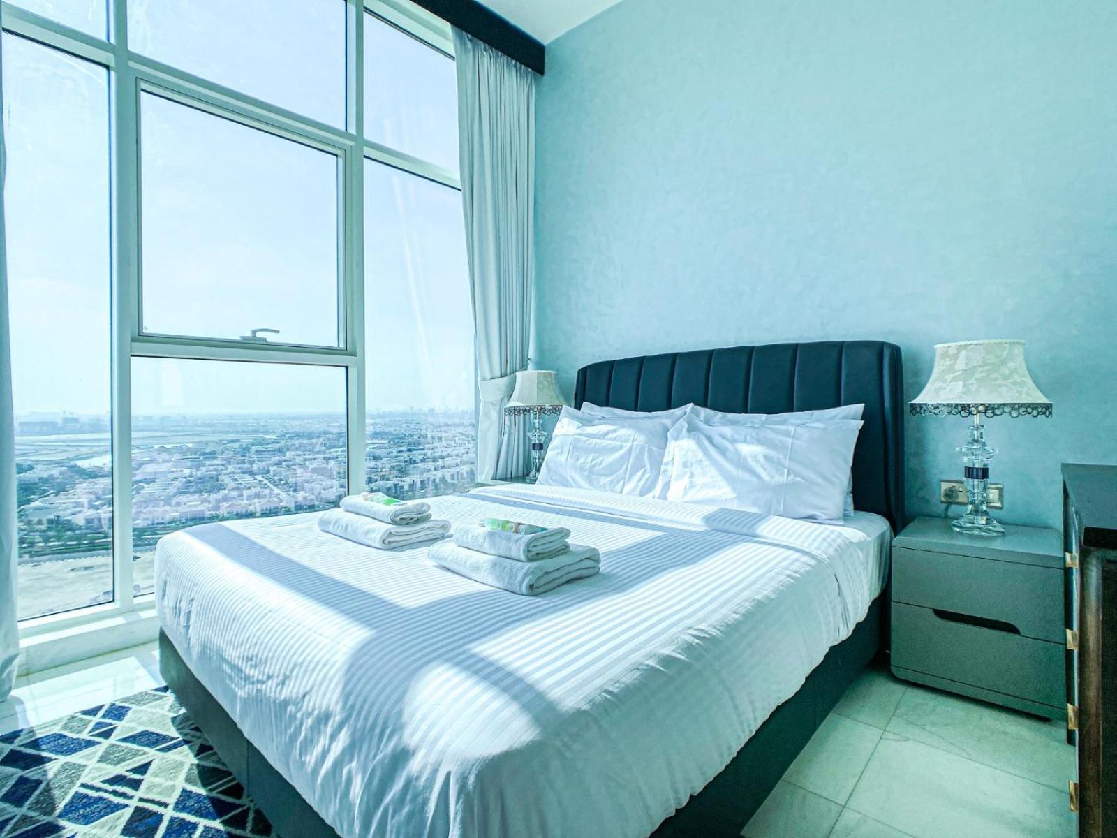 Chic Urban Escape 1br In Bayz By Danube-18 * Dubaï