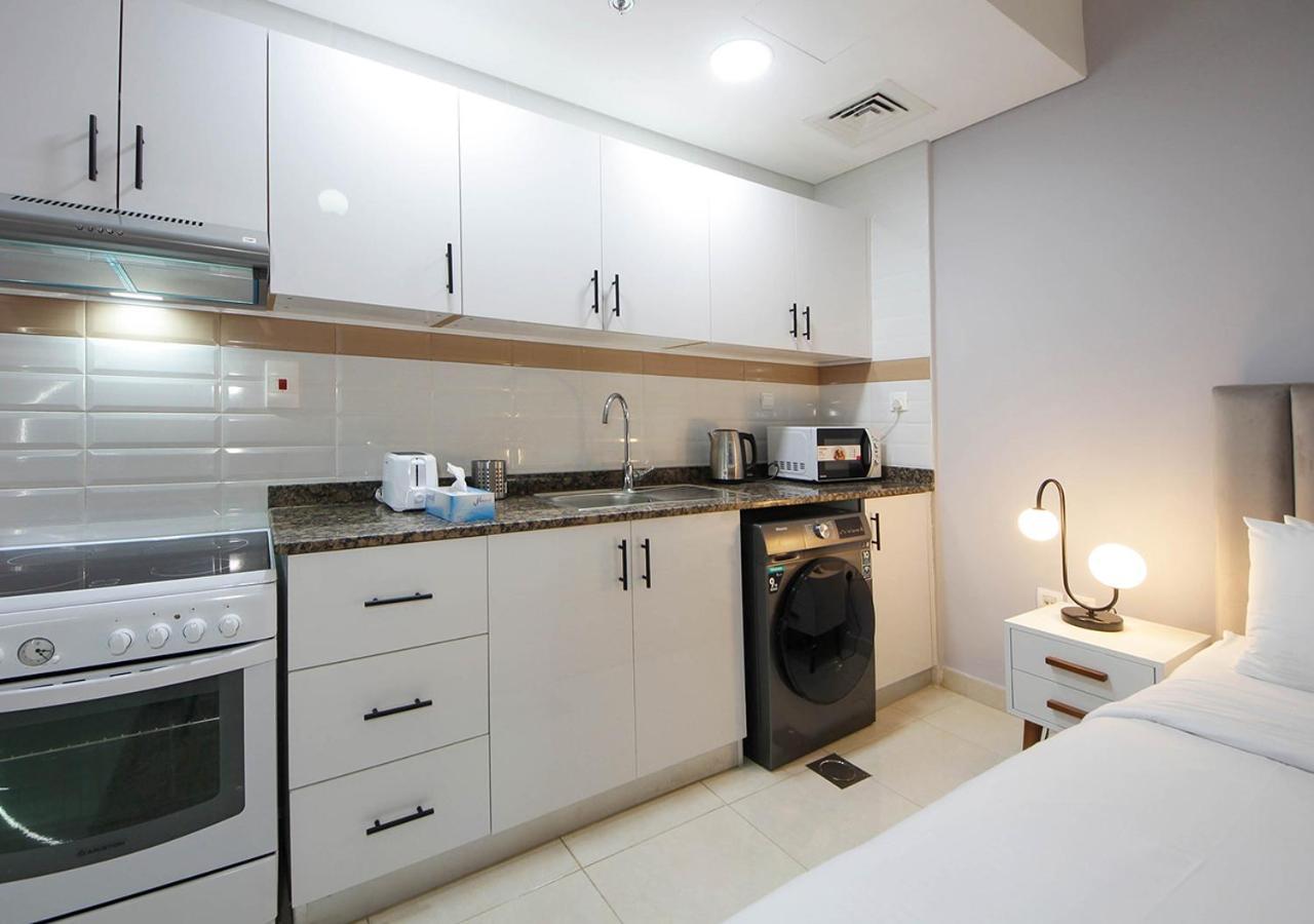 Luxury High-rise The Court Tower Apartament *
