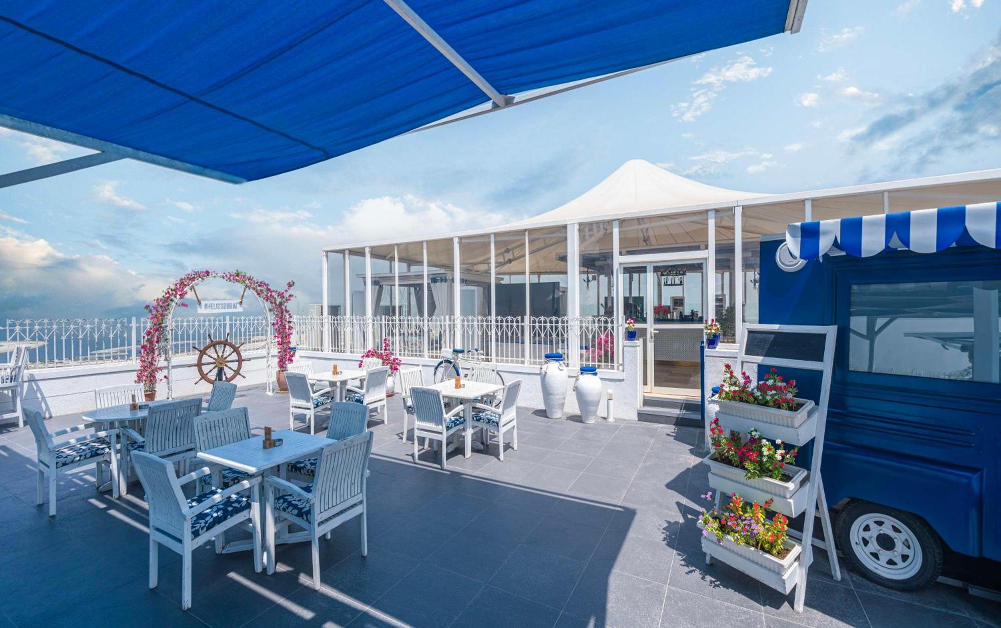 Hyatt Regency - Corniche 5* Dubái
