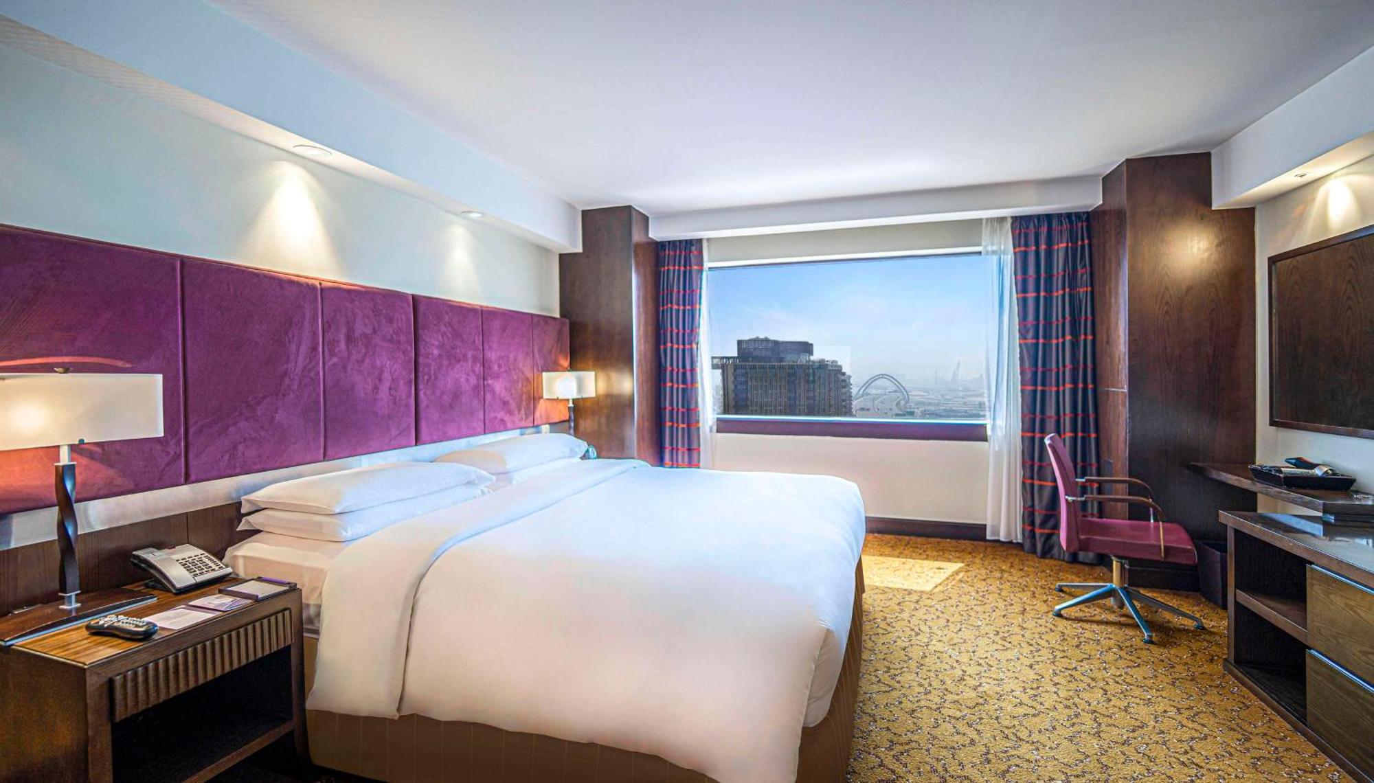 Hyatt Regency - Corniche Hotel