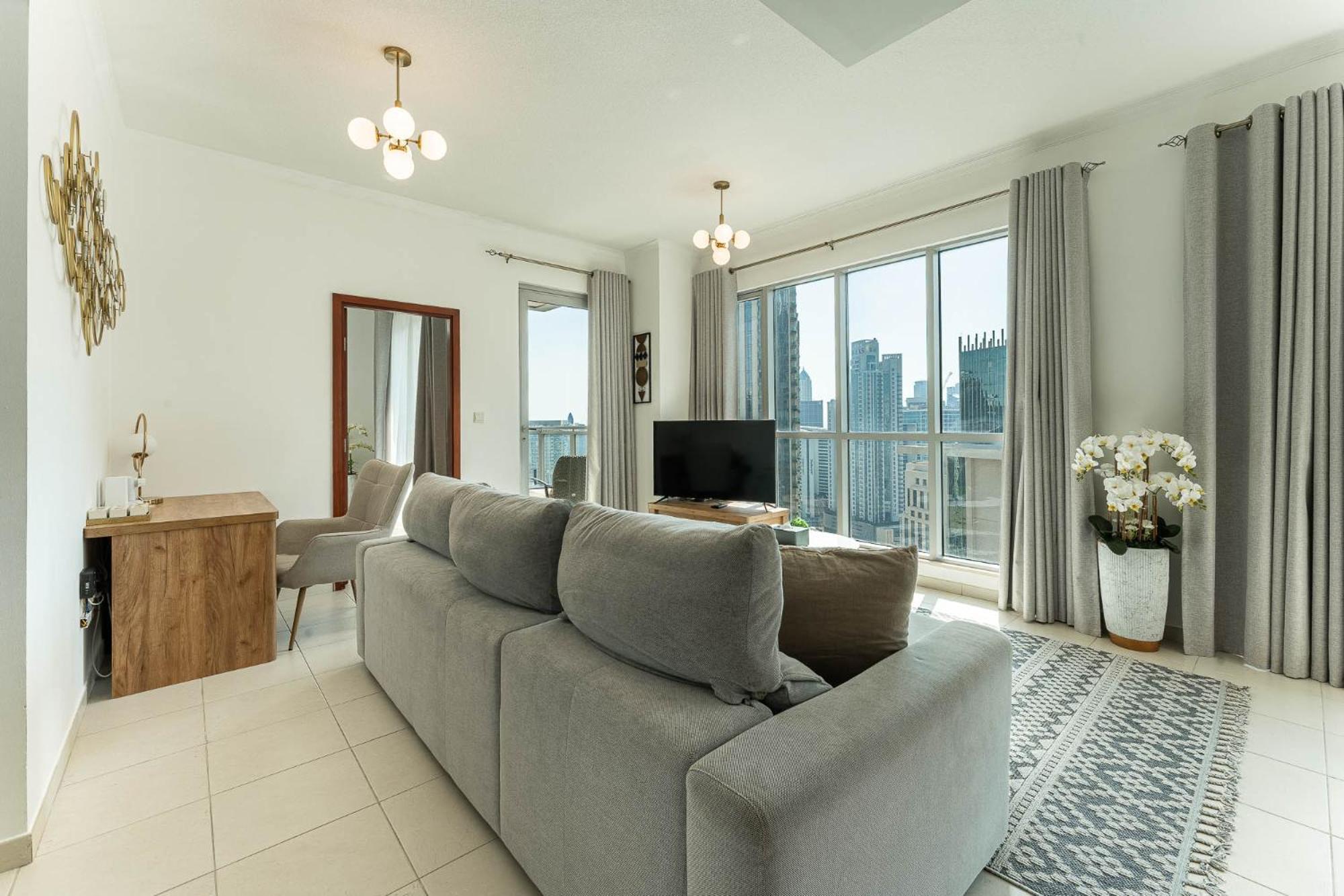 Superb 1-bedroom With Full Burj Khalifa View - 5-min Walk To Mall Apartamento