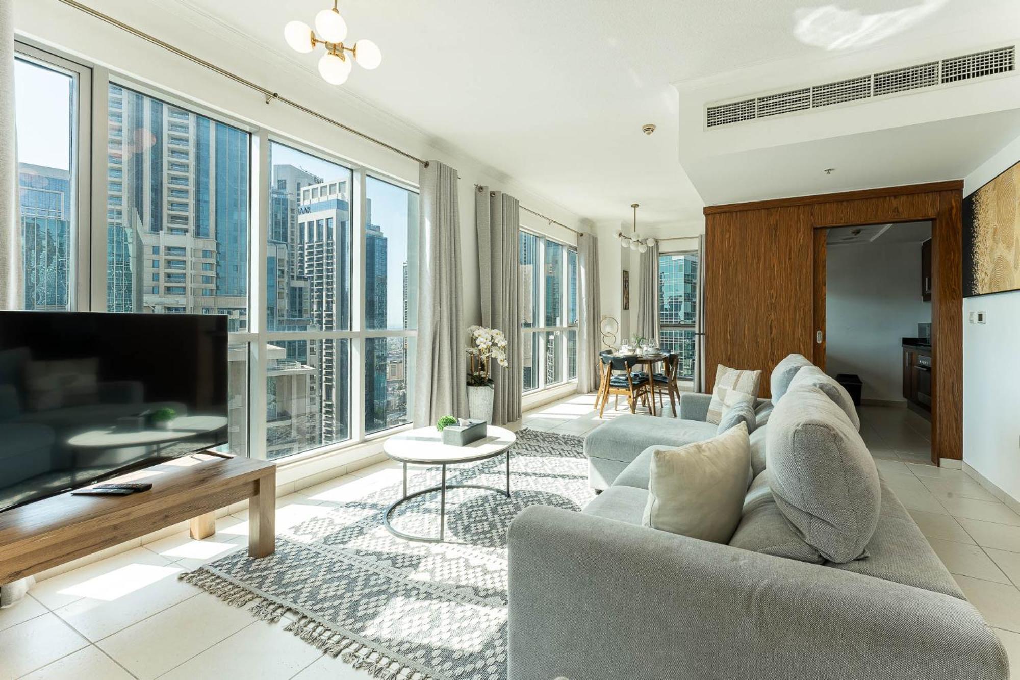 Apartamento Superb 1-bedroom With Full Burj Khalifa View - 5-min Walk To Mall Dubai
