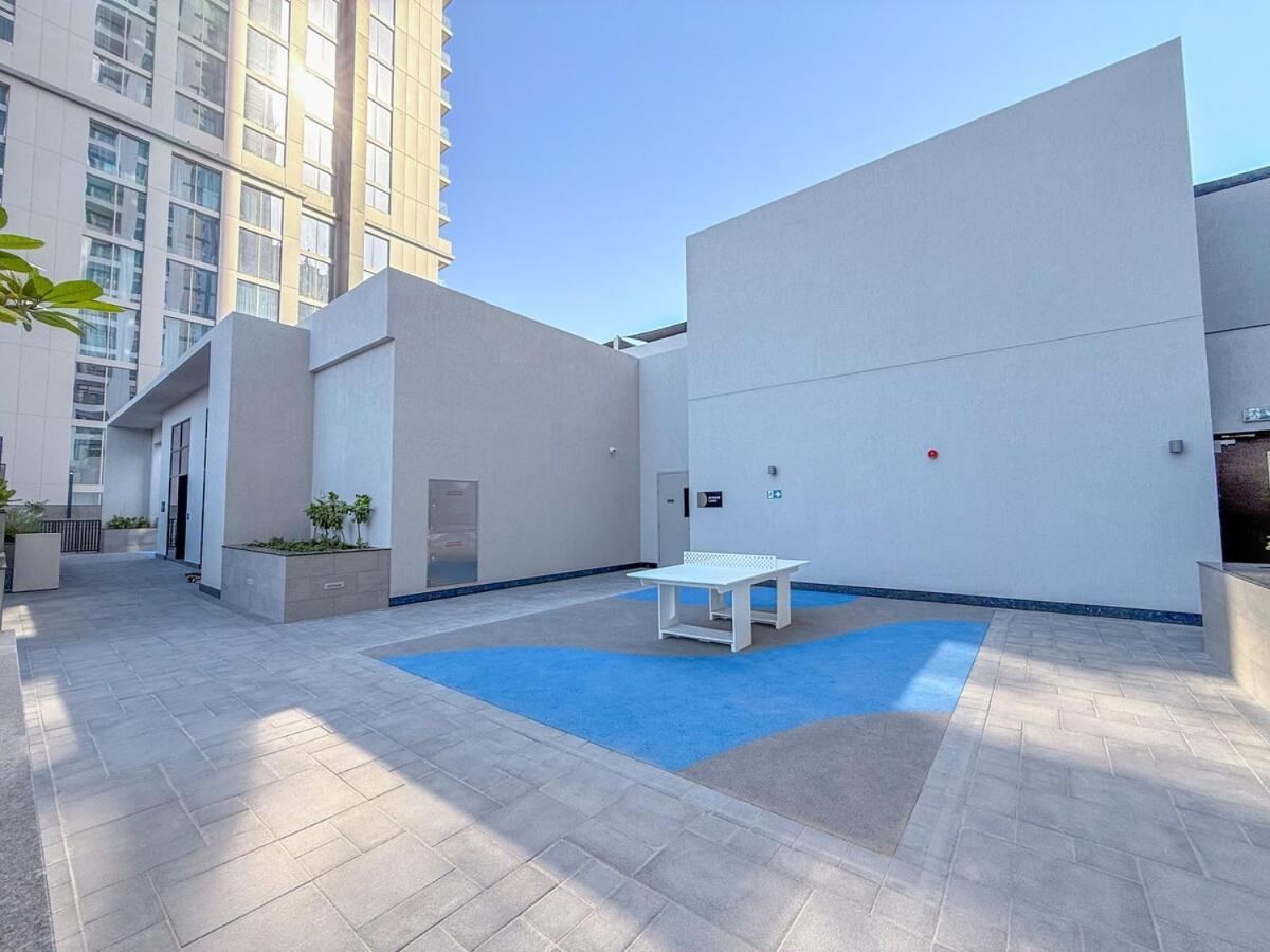 Elegant 2-br With Modern Comfort * Dubái