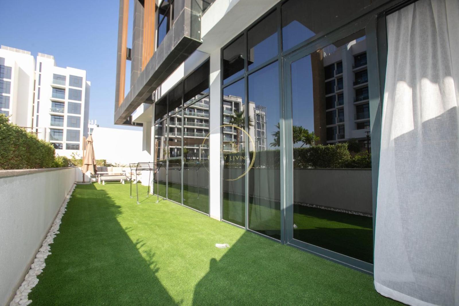 Appartement 3bhk Located In Azizi Riviera Dubaï