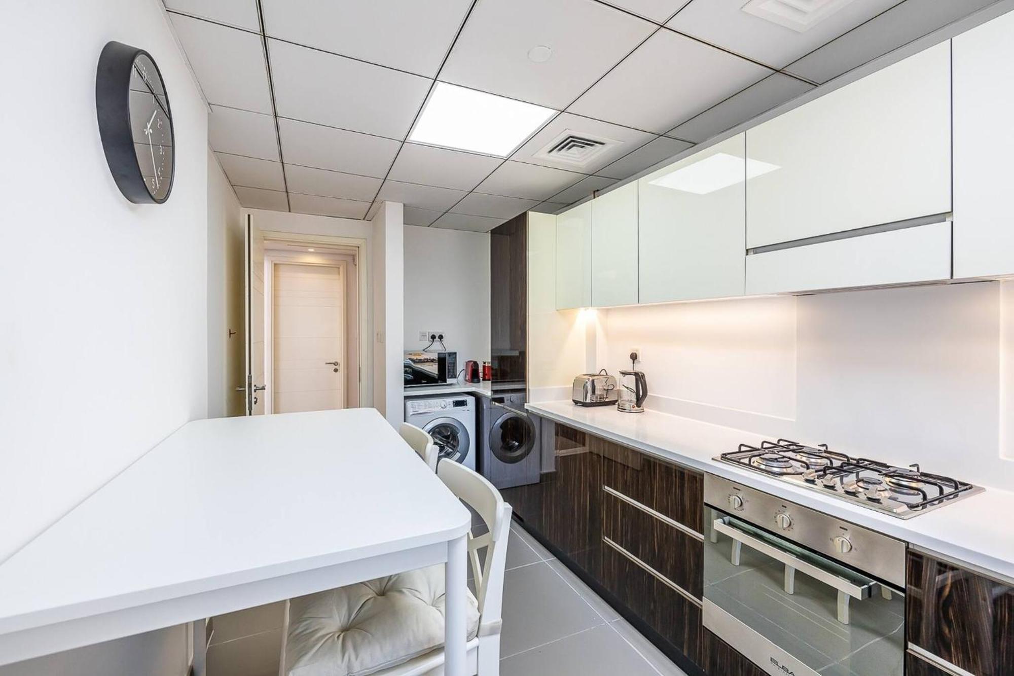 Apartamento Spacious 2 Bedroom - J8 - Al Sufouh