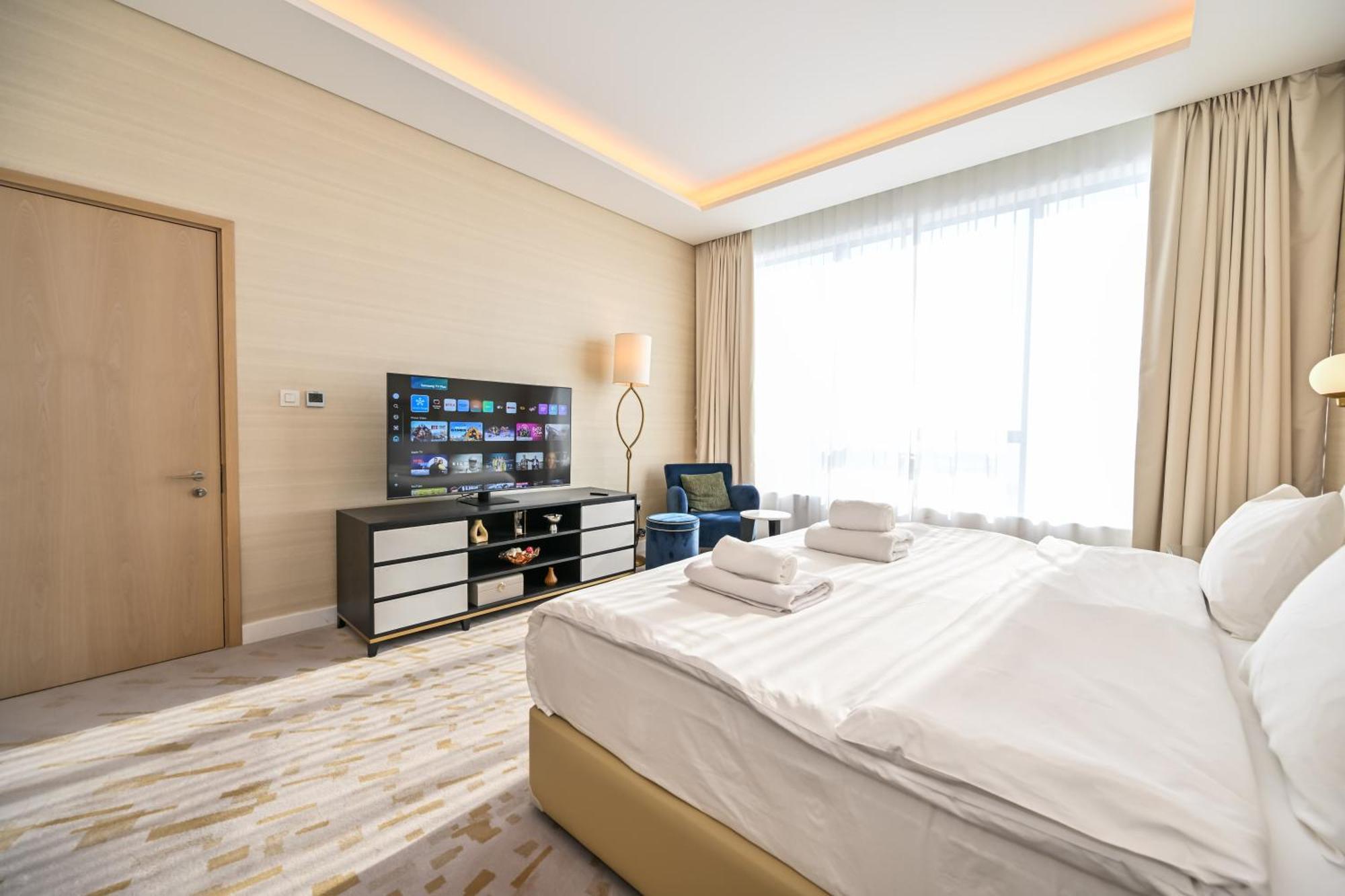 Apartamento Stylish 1-br Retreat With Sweeping Views In Palm Tower *